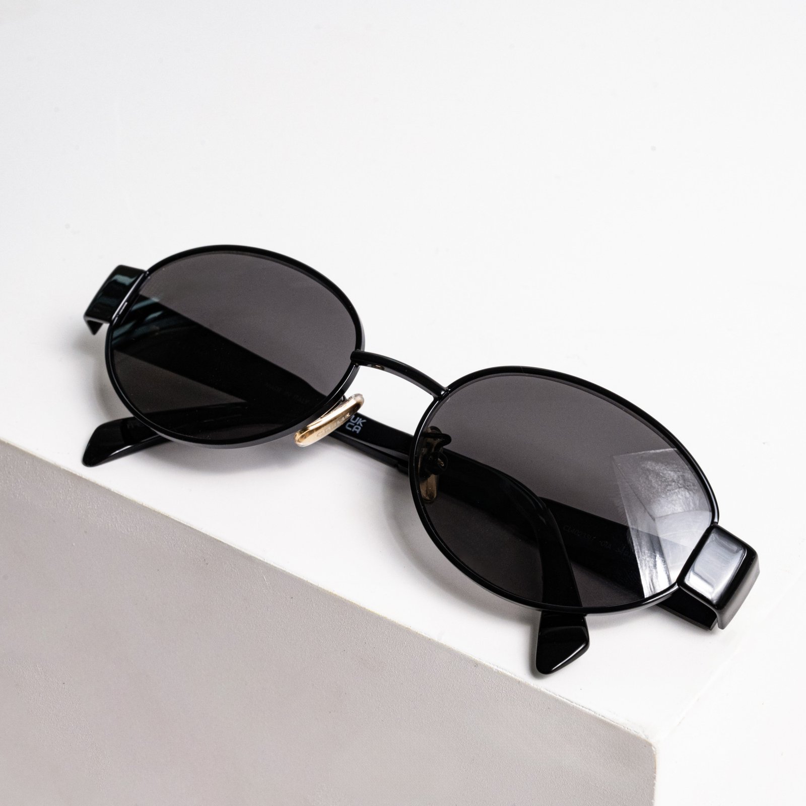 KÍNH RÂM CELINE CL40235U 01A BLACK DARK – 54-18-135 GIÁ 10.500 (4)