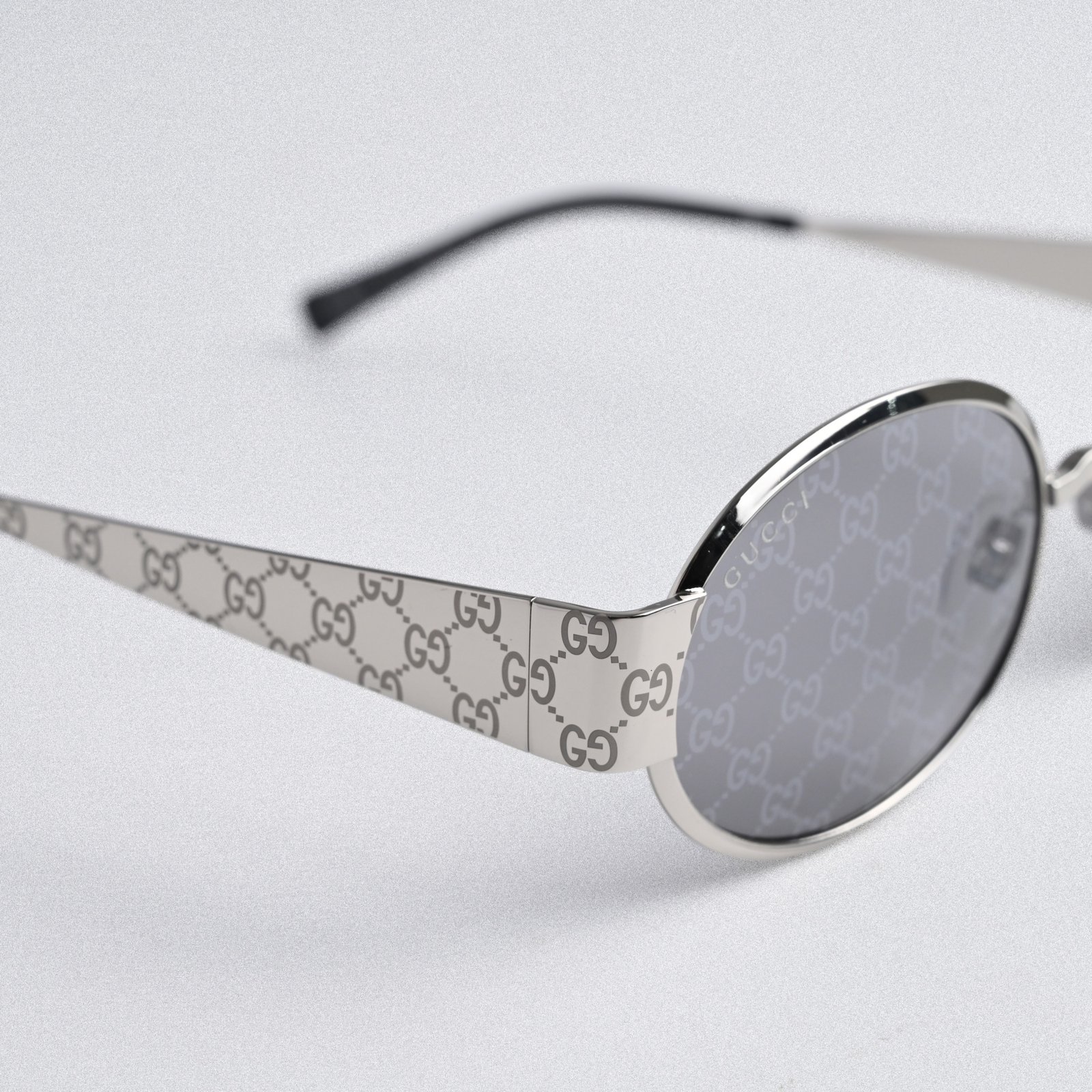 KÍNH RÂM GUCCI GG1854S 002 SILVER SMOKE – 51-23-145 GIÁ 8tr5 (2)