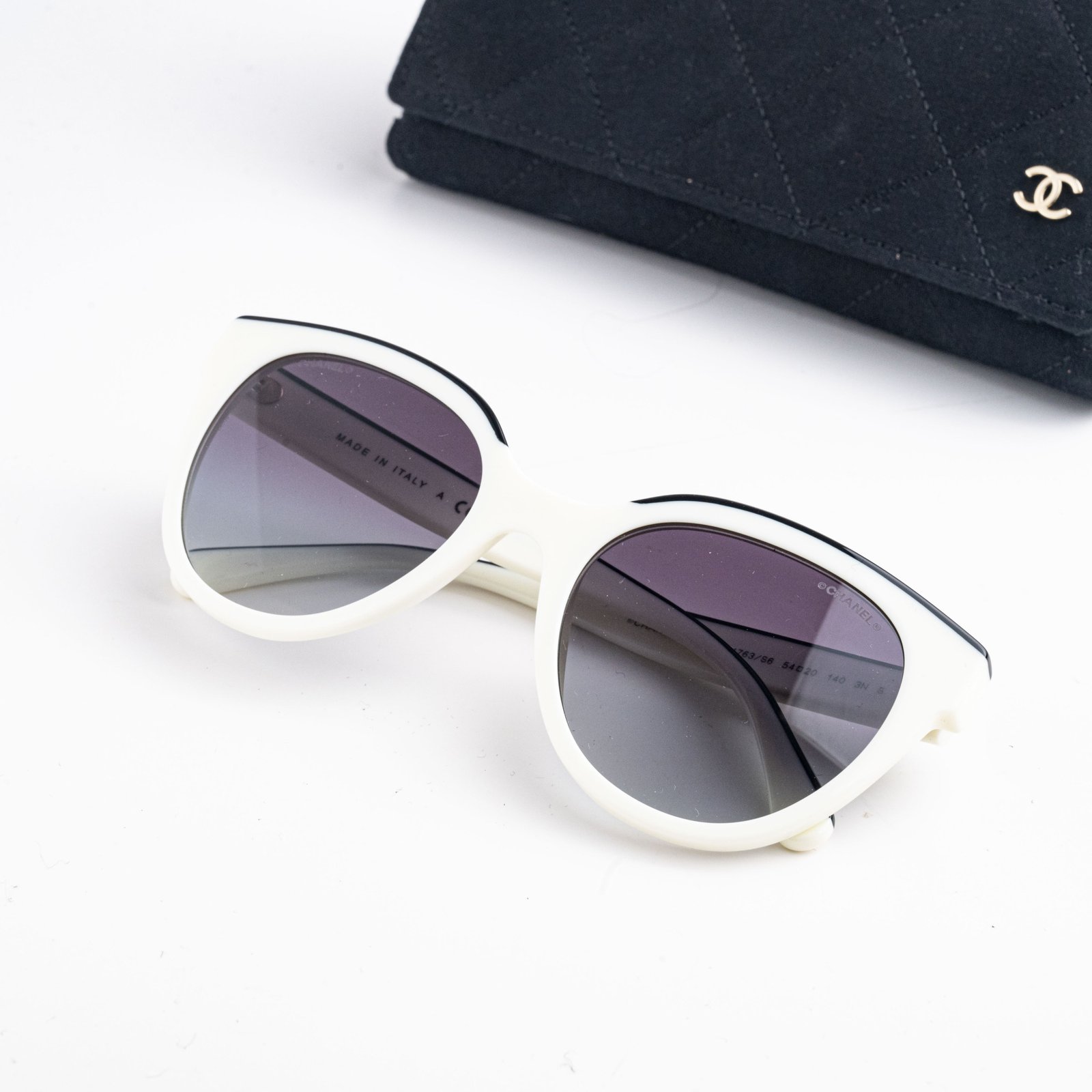 CHANEL 0CH5414 1763S6 WHITE GREY – 54-20-140 (3)