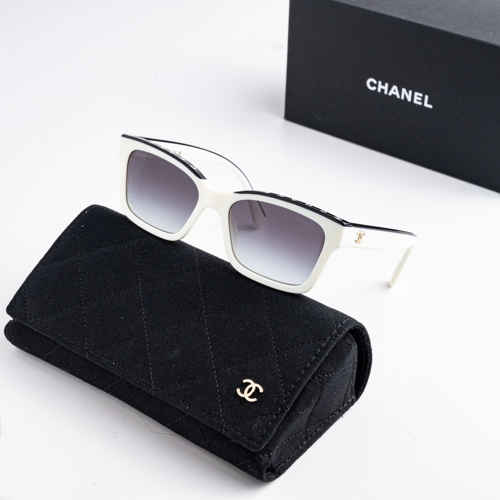 CHANEL 0CH5417 1763S6 WHITE GREY – 54-17-140 (2)