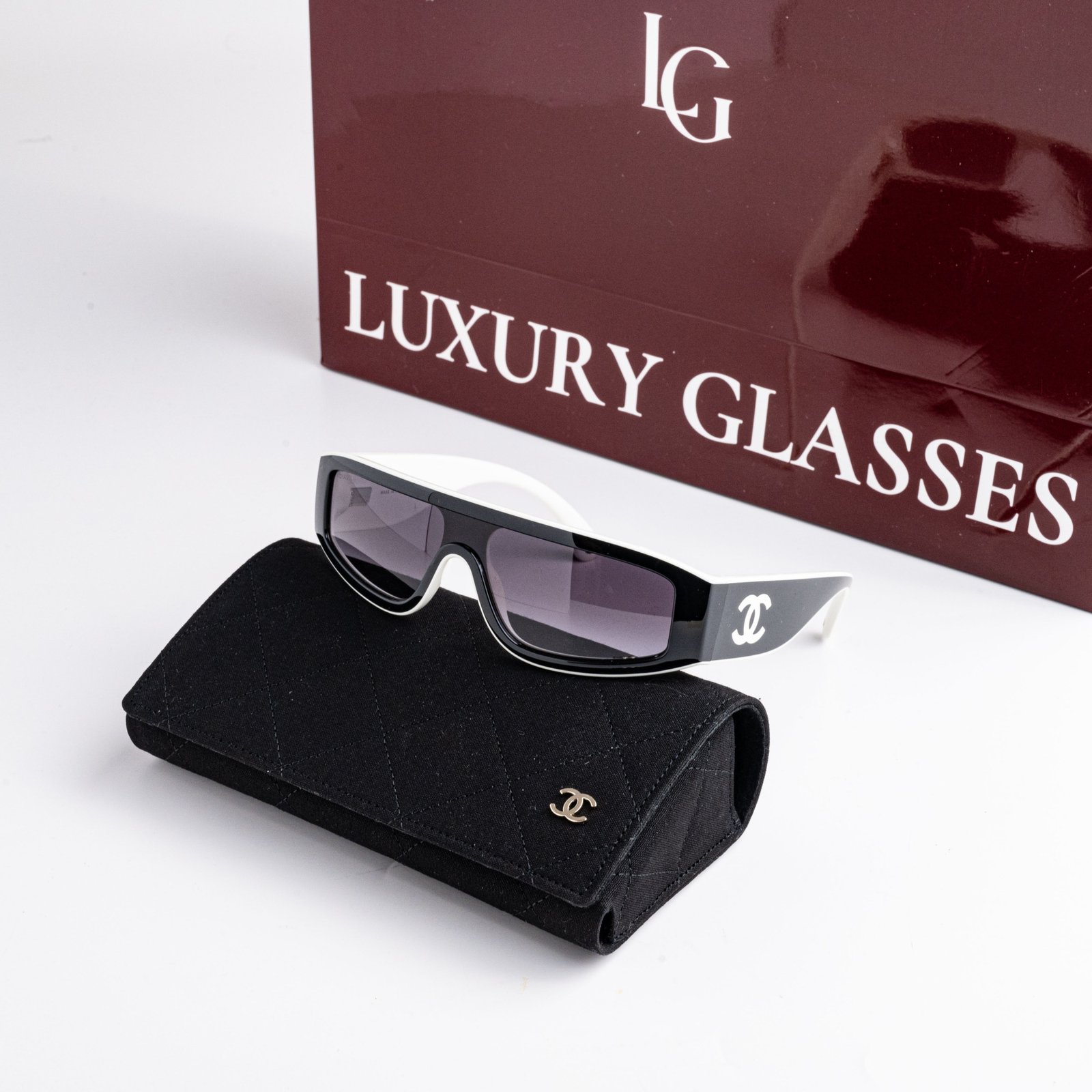 CHANEL 0CH6057 1656S6 BLACK WHITE GREY