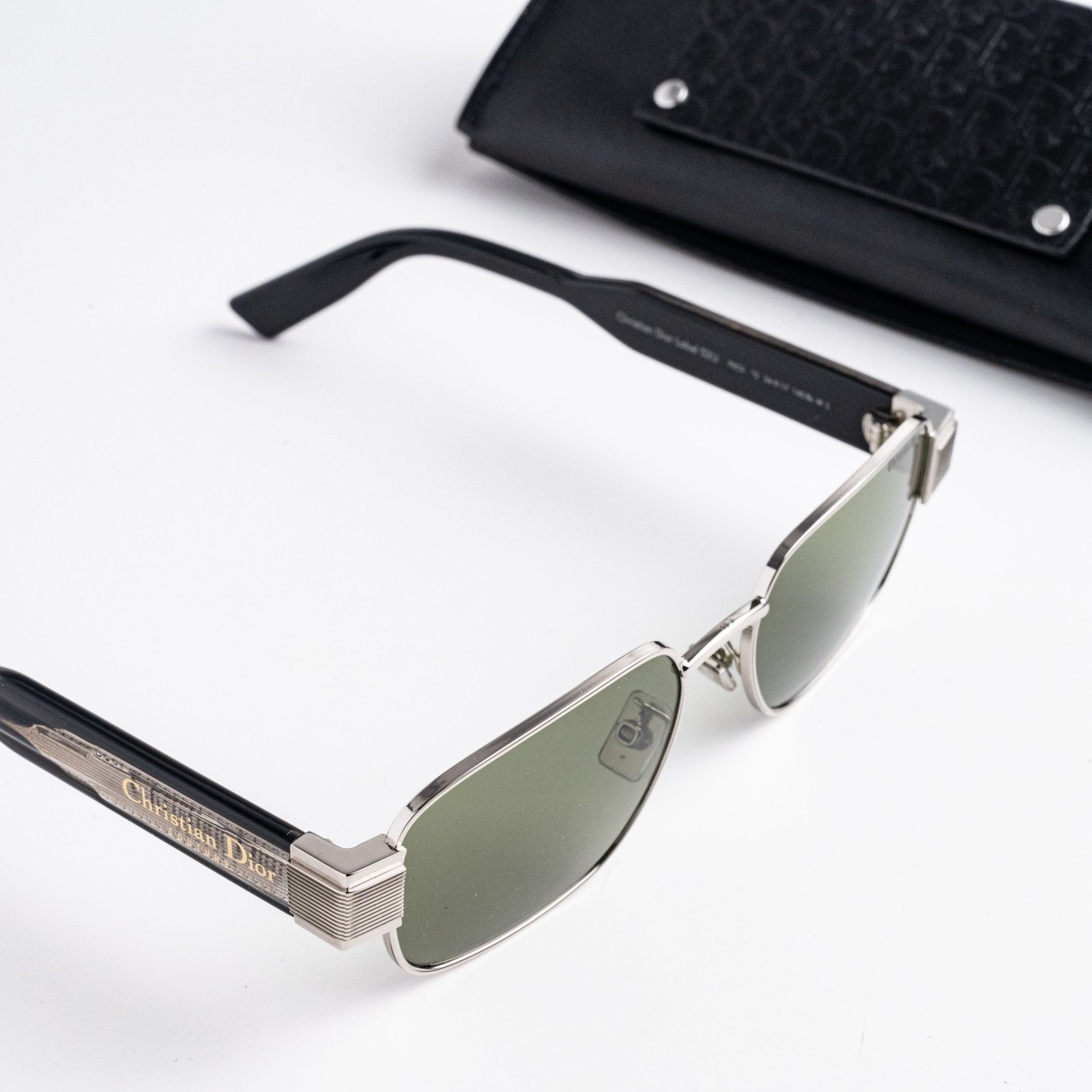 CHRISTIAN DIOR LABEL S2U F0C0 BLACK GREEN – 54-17-145 (4)