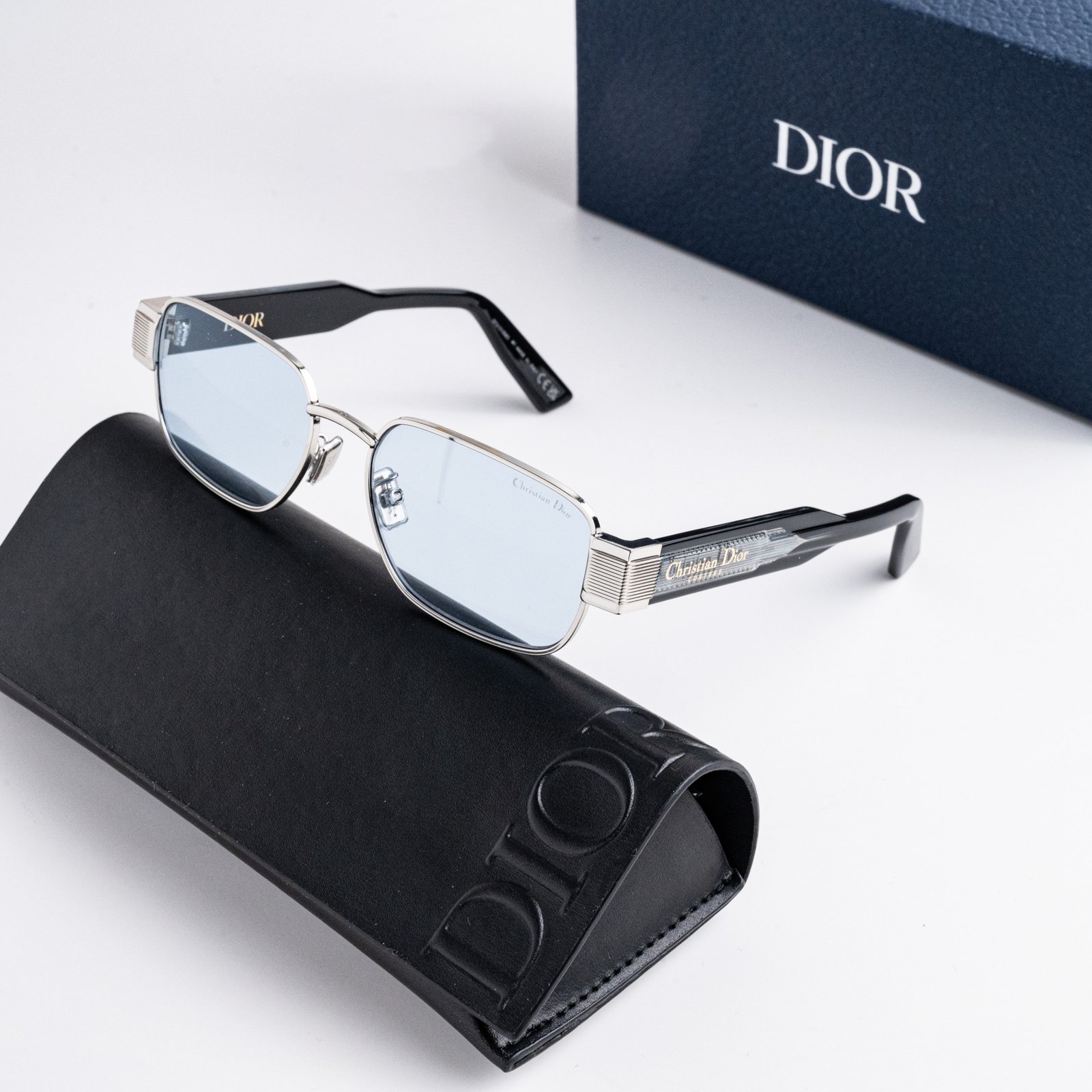 CHRISTIAN DIOR LABEL S2U F0I0 BLUE