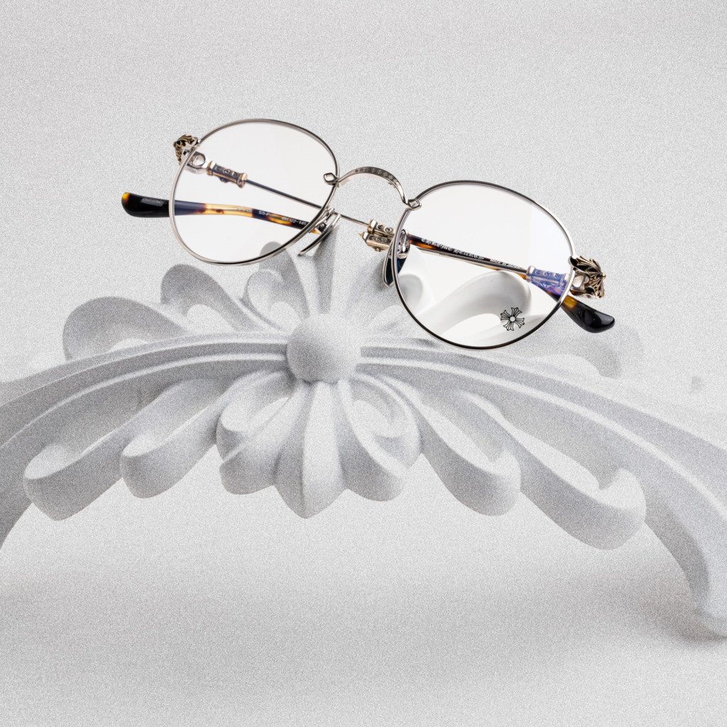 CHROME HEARTS BUBBA – A SHINY SILVER – PLASTIC – 49-22-145 (4)