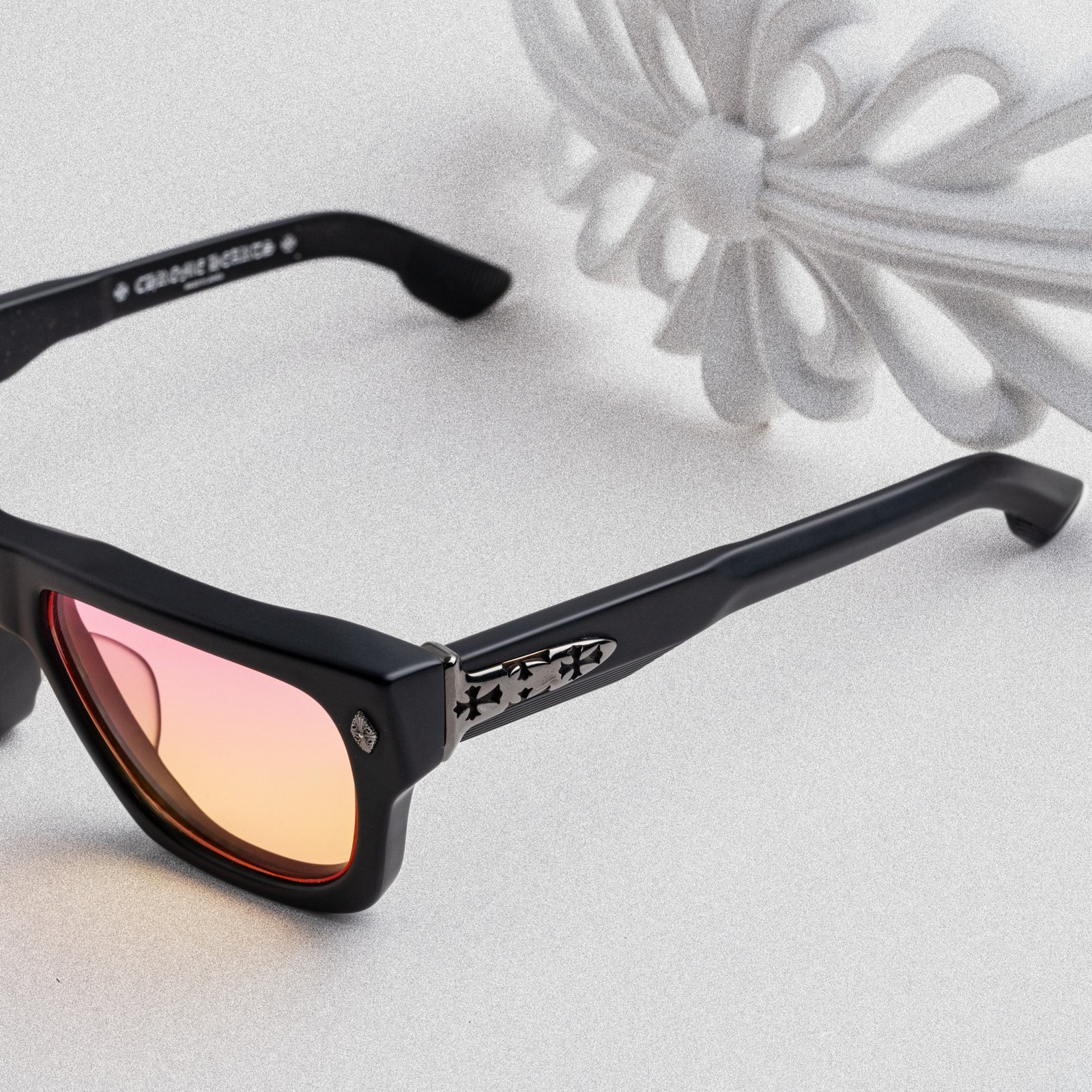 CHROME HEARTS CHARISMADICK MATTE BLACK – 57-17-143 (2)