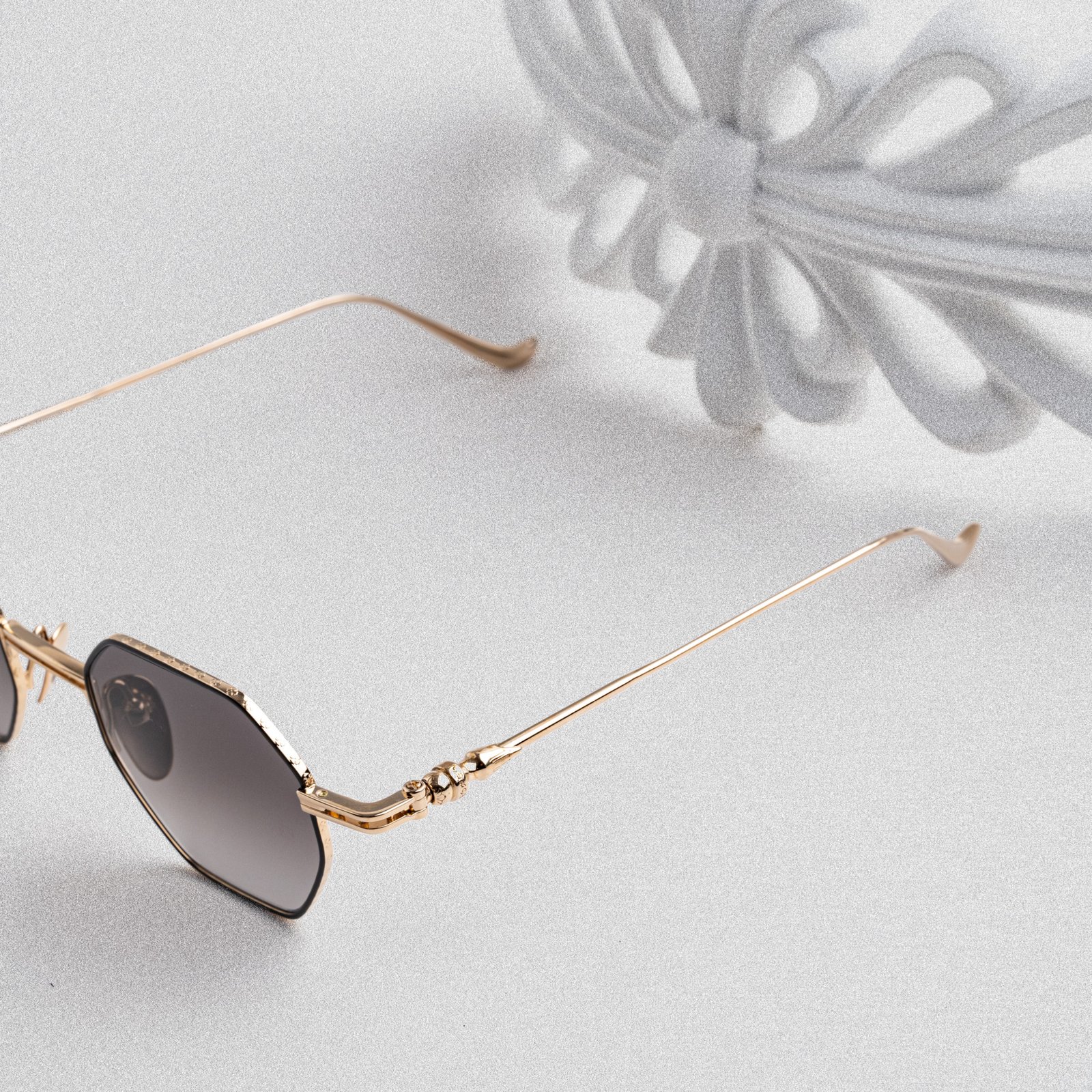 CHROME HEARTS EVACULATION MATTE BLACK-GOLD PLATED – 44-22-133 (2)