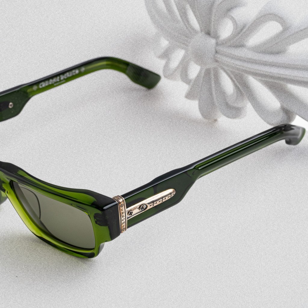 CHROME HEARTS GIRTH QUAKE DARK OLIVE- 56-18-148 (2)