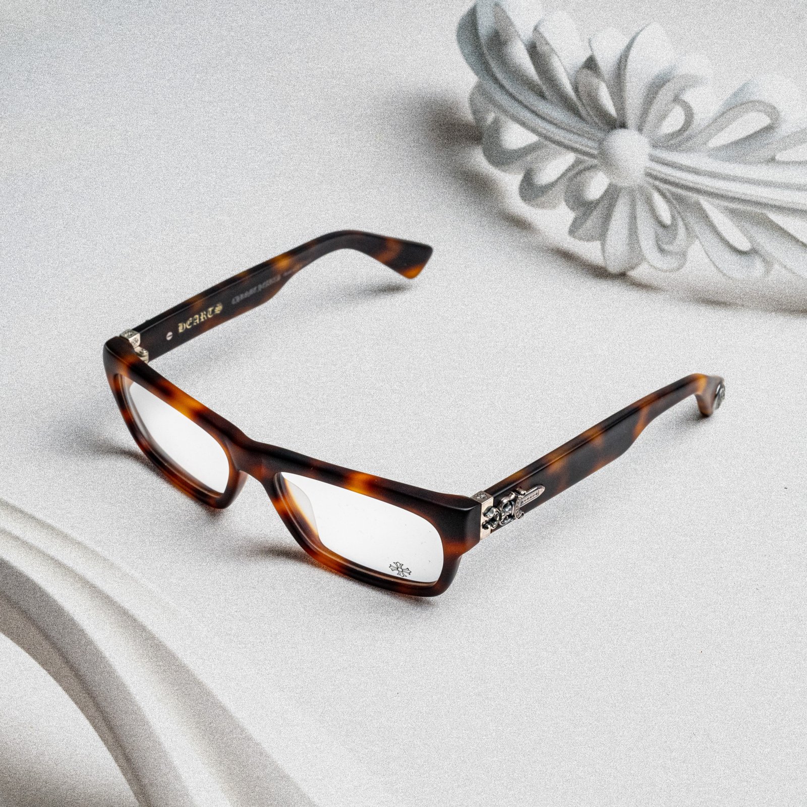 CHROME HEARTS INFLATABLE DATE / A MATTE BUTTERSCOTCH TORTOISE