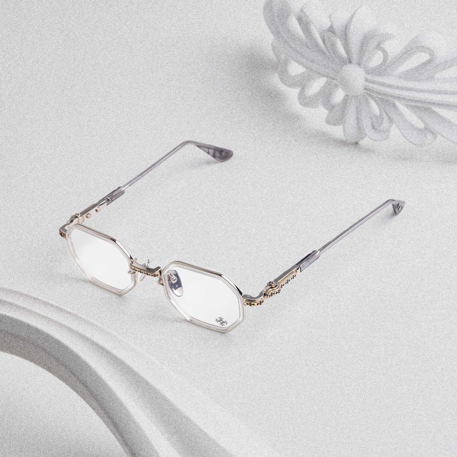 CHROME HEARTS TATTERS CRYSTAL GRAPHITE