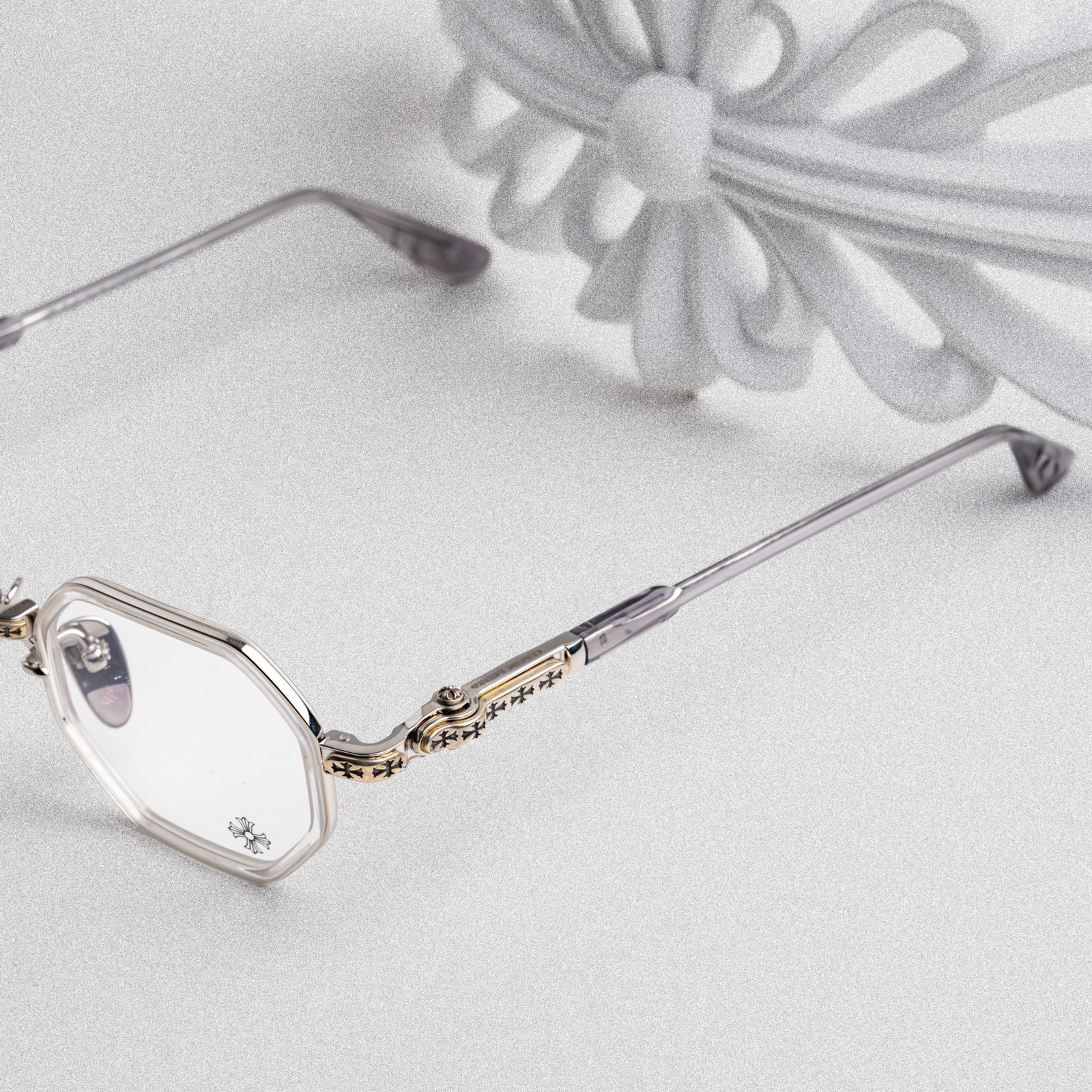 CHROME HEARTS TATTERS CRYSTAL GRAPHITE – 46-23-150 (2)