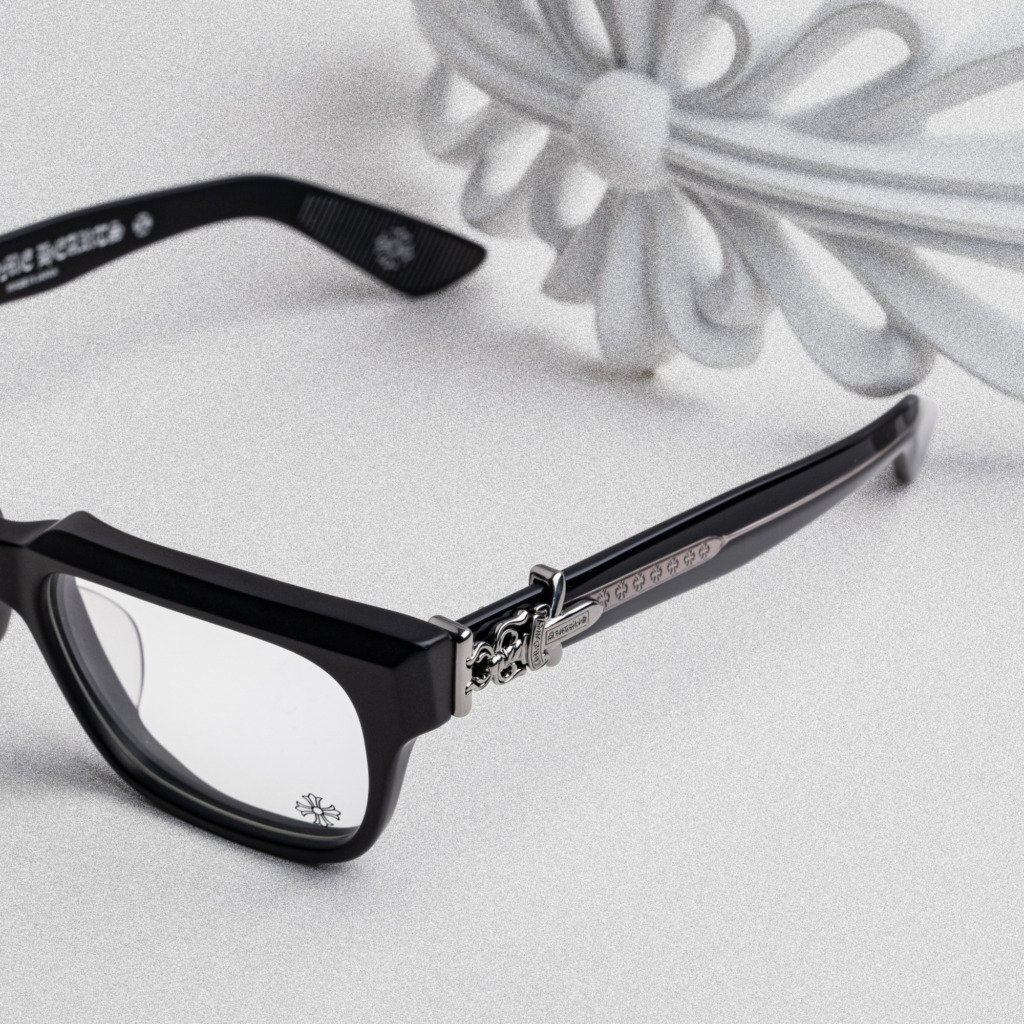 CHROME HEARTS VAGILLIONAIRE I MATTE BLACK – 56-19-152 (2)