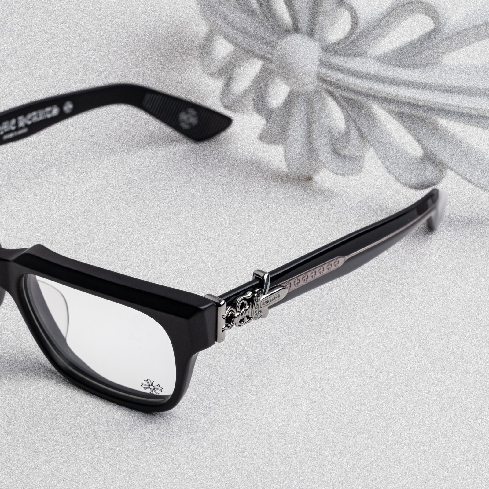 CHROME HEARTS VAGILLIONAIRE I MATTE BLACK – 56-19-152 (2)