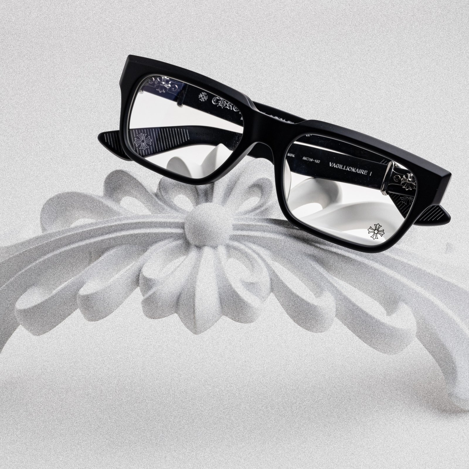 CHROME HEARTS VAGILLIONAIRE I MATTE BLACK – 56-19-152 (4)