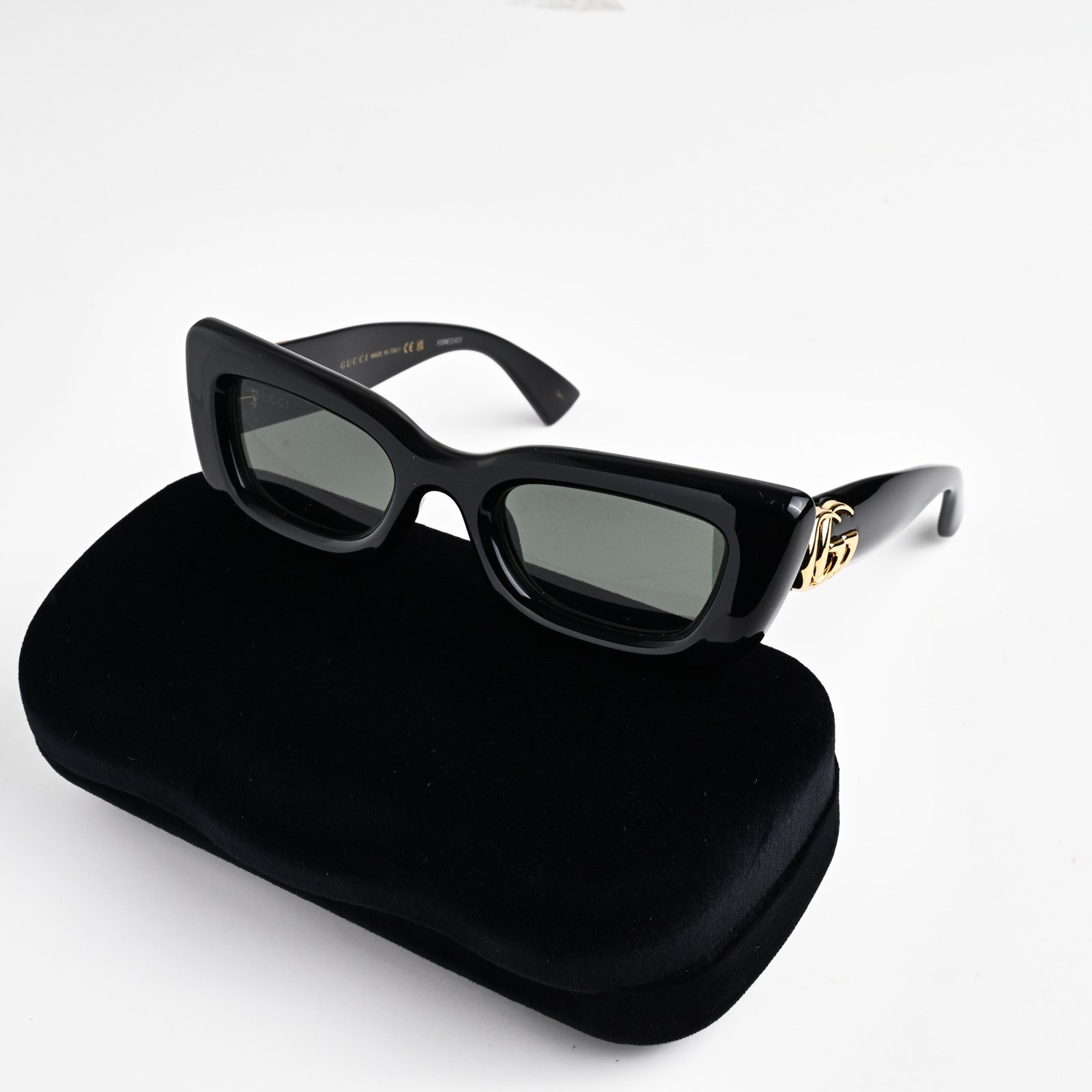 GUCCI GG1827S 001 BLACK – 49-22-145 (2)