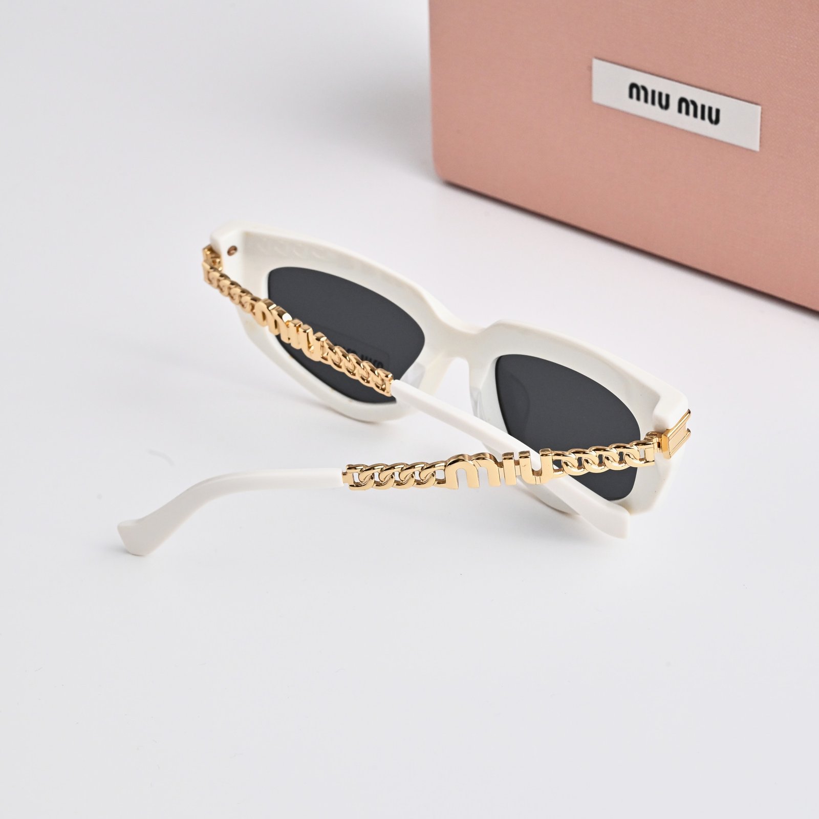 MIU MIU MU 12WS 1425S0 WHITE – 51-19-135 (3)