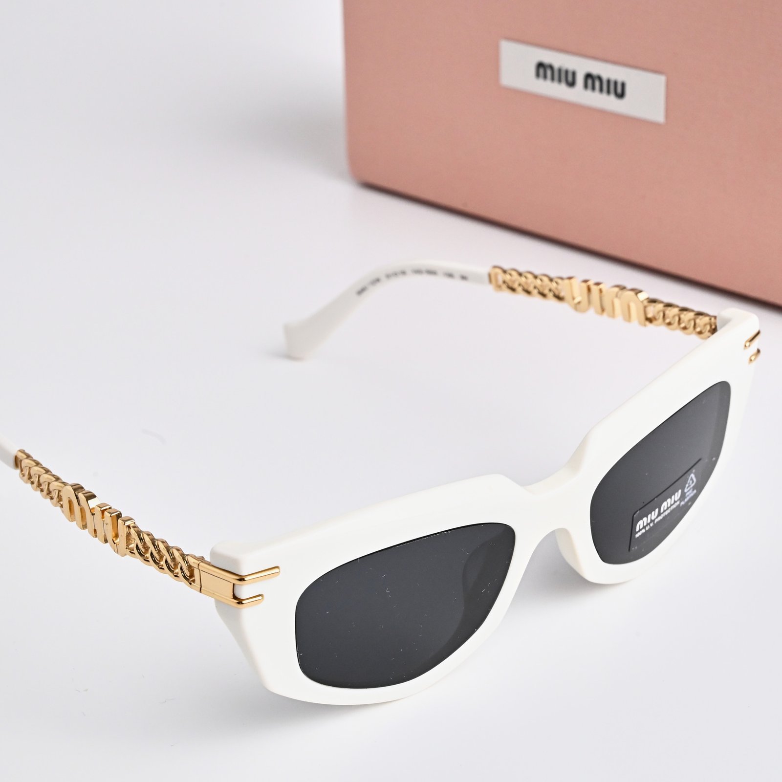 MIU MIU MU 12WS 1425S0 WHITE – 51-19-135 (4)