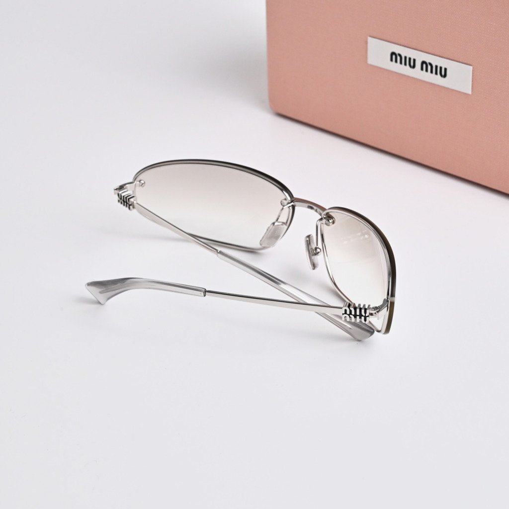 MIU MIU MU A50S 1BC8H1 SILVER SILVER GRADIENT – 68-15-130 (2)