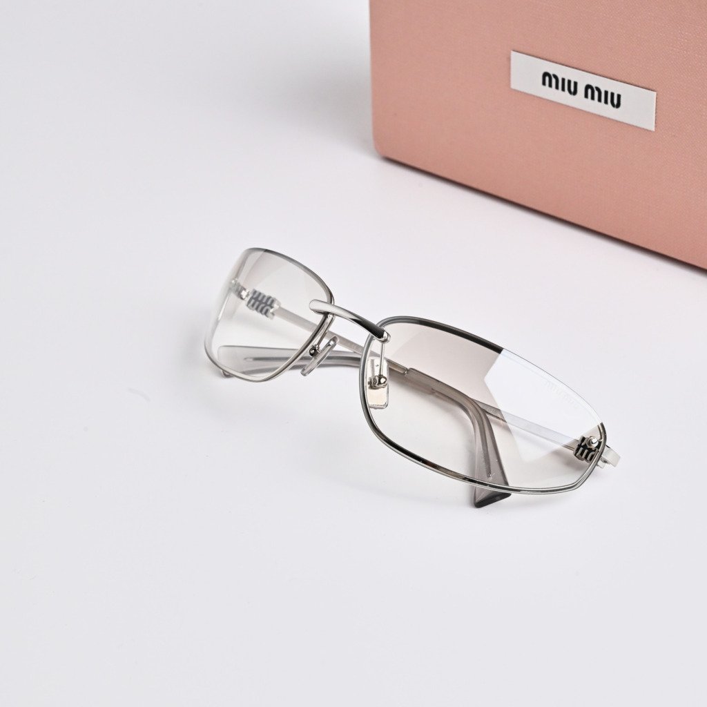 MIU MIU MU A50S 1BC8H1 SILVER SILVER GRADIENT – 68-15-130 (3)