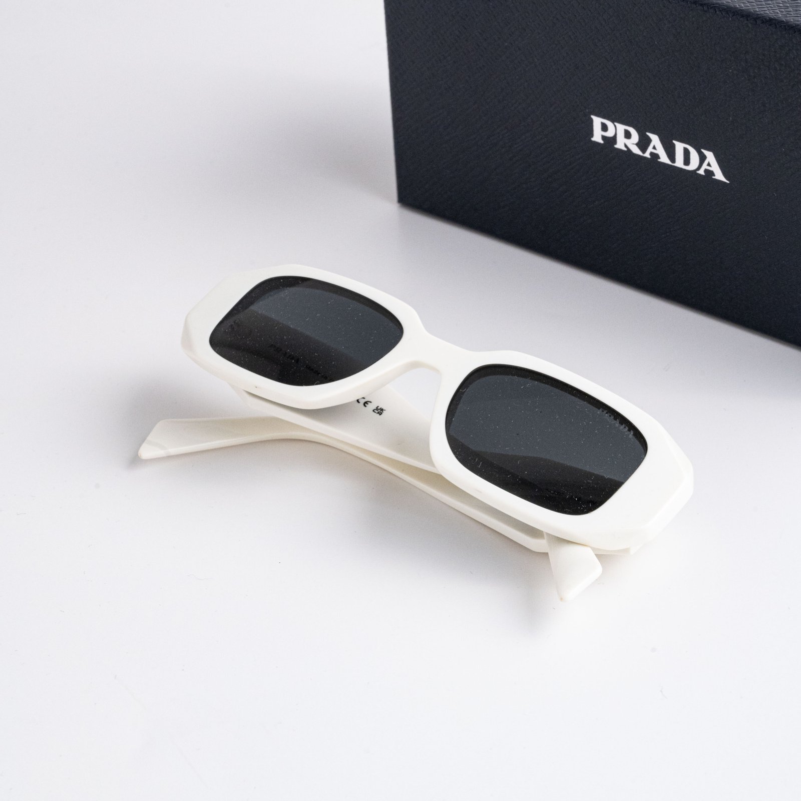 PRADA PR 17WS 1425S0 TALC DARK GREY – 49-20-145 (2)
