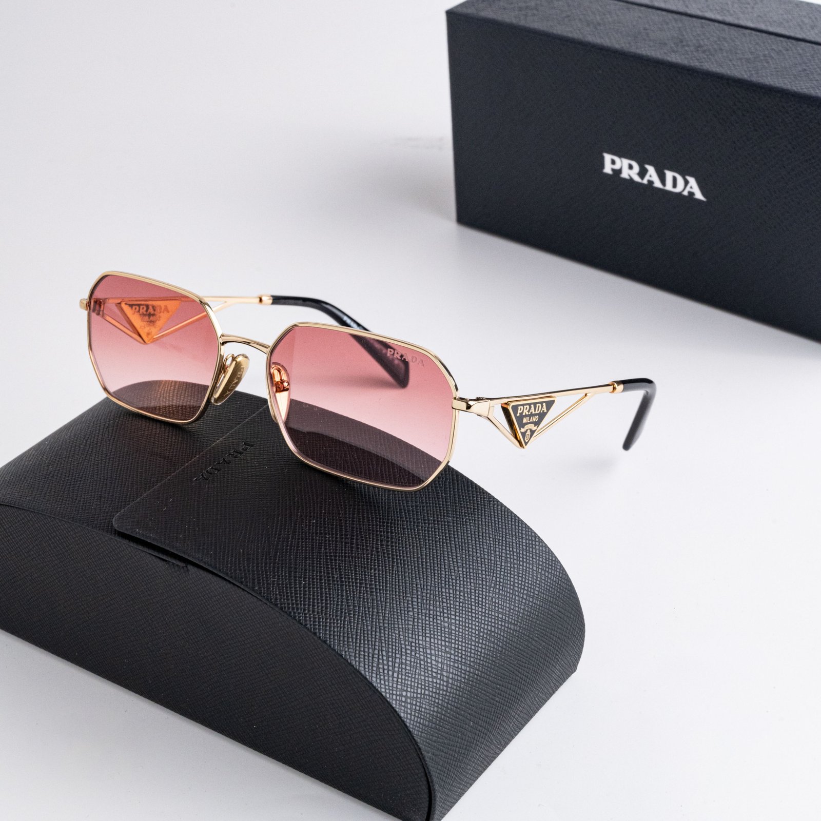 PRADA PR A51S 5AK40C GOLD PINK GRADIENT RED