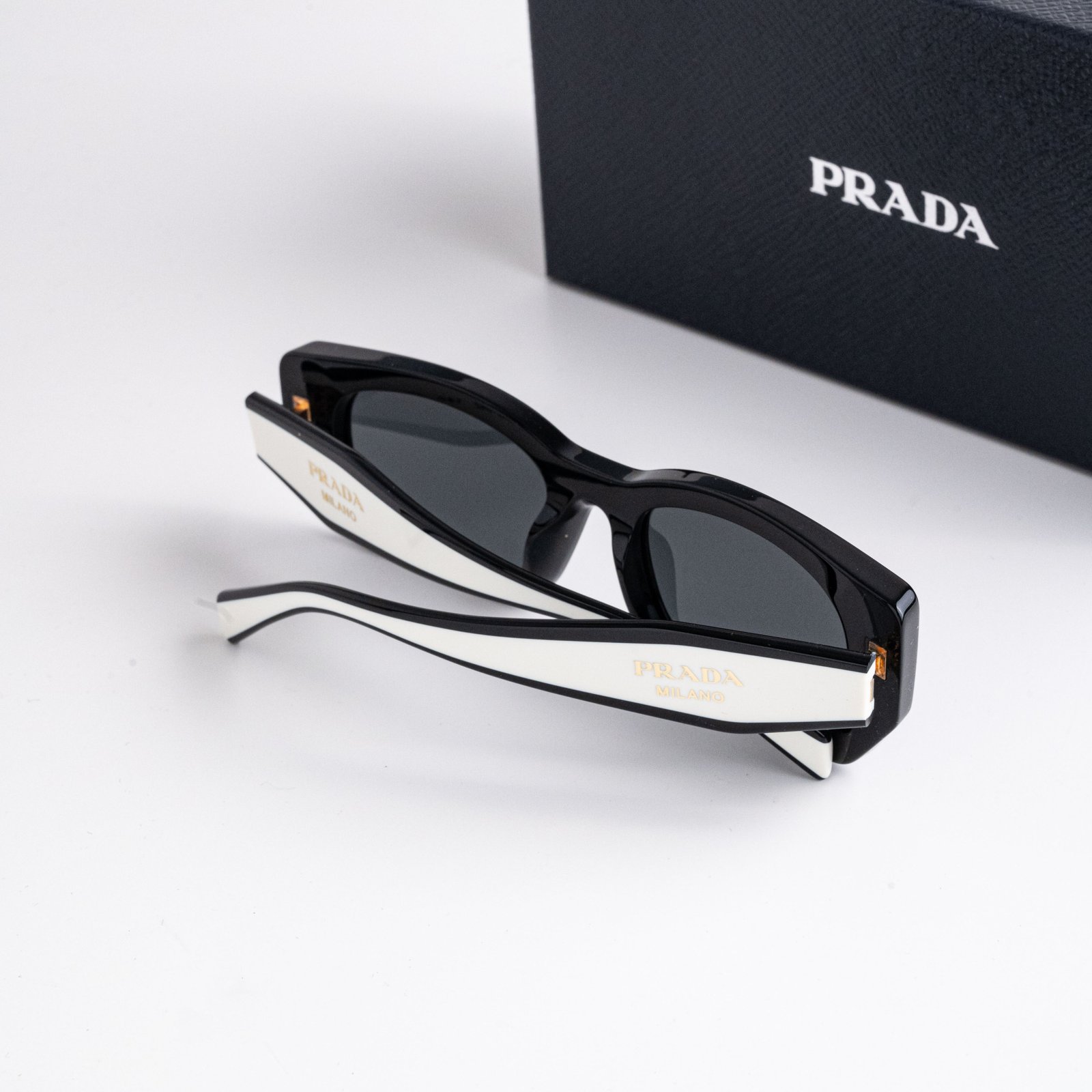 PRADA PR B05S 09Q08Z BLACK DARK GREY – 53-19-140 (3)