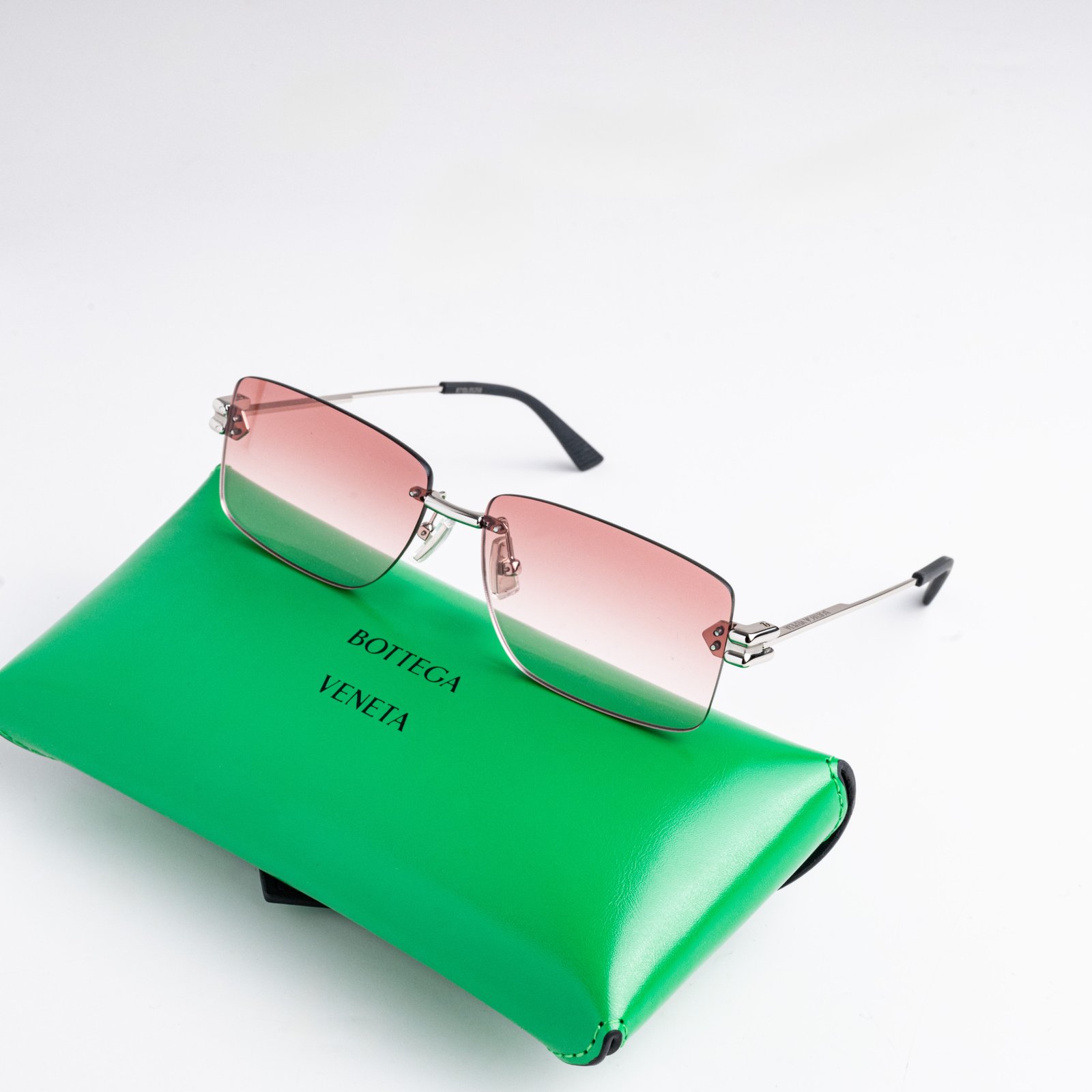 BOTTEGA VENETA BV1126S 007 SILVER RED – 58-15-145 (2)