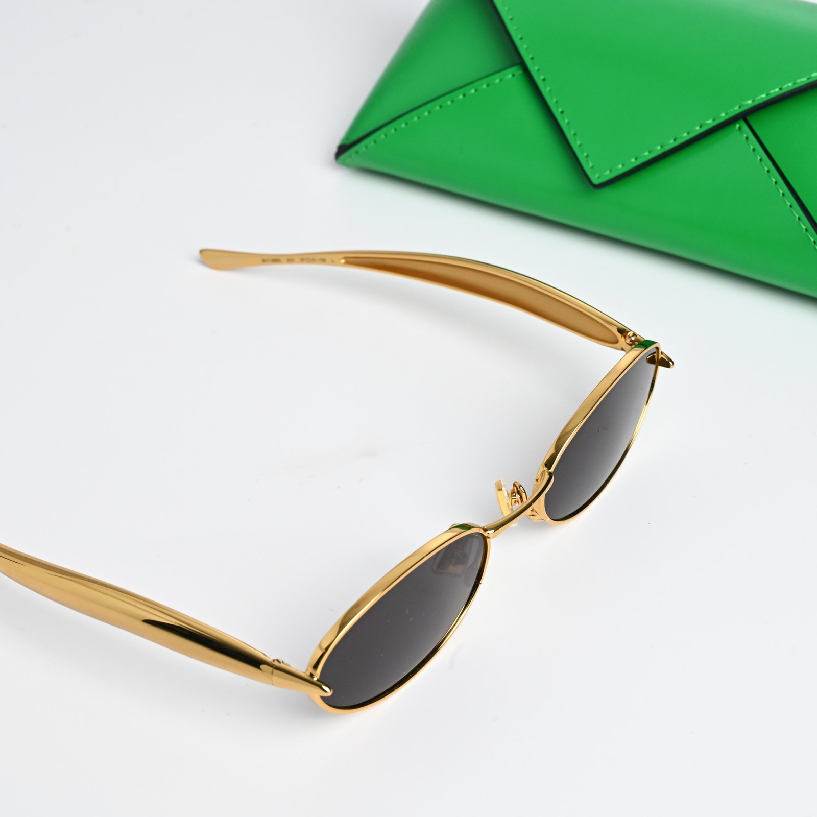 BOTTEGA VENETA BV1386S 001 GOLD GREY – 57-21-135 (5)