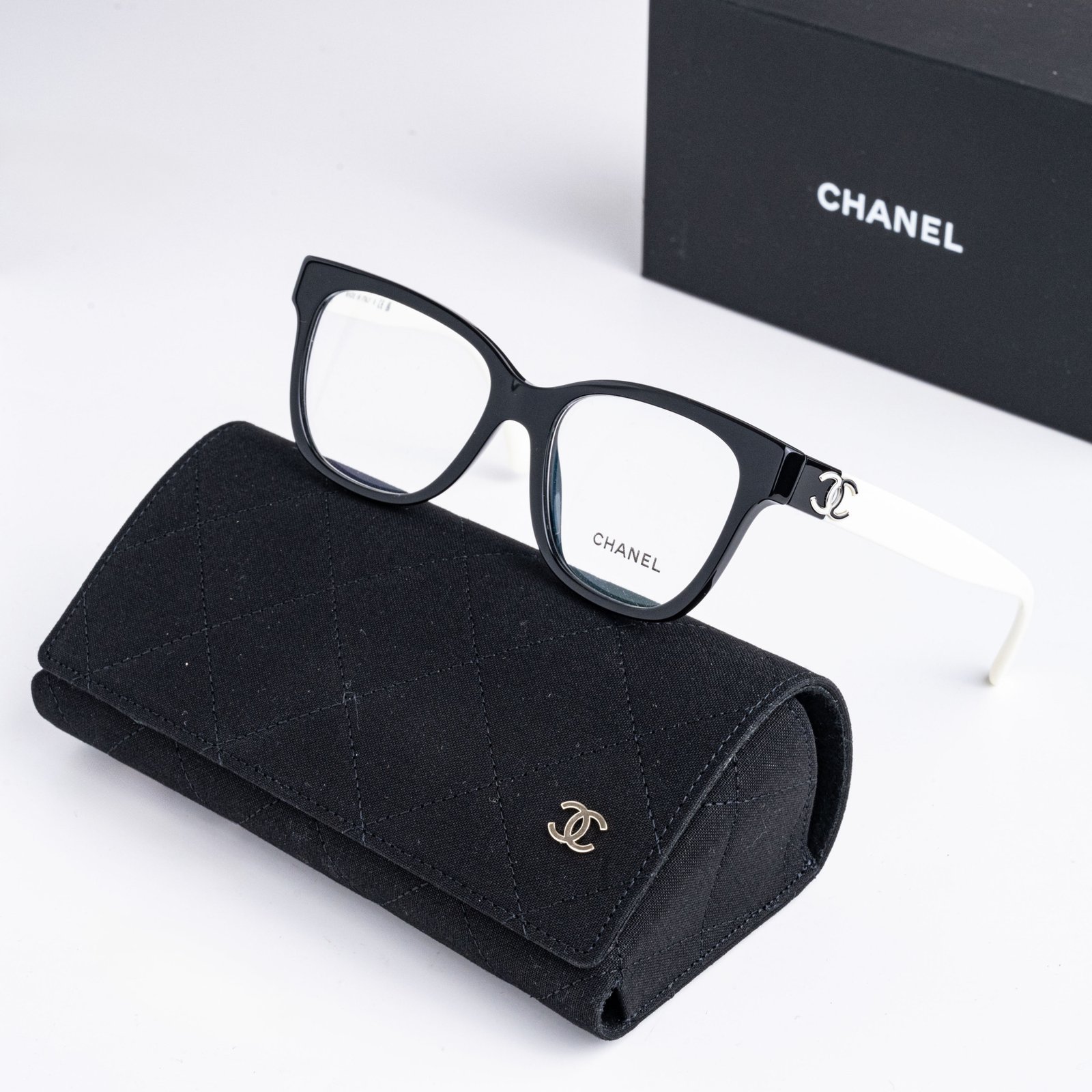CHANEL 0CH3472 1656 BLACK WHITE – 52-17-140 (2)