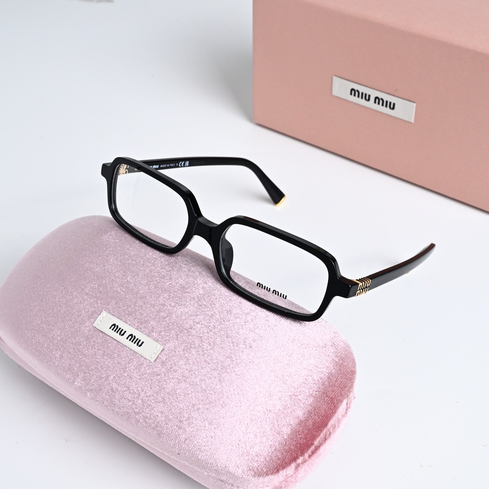 MIU MIU MU 01YV 16K1O1 BLACK – 51-16-140 (2)