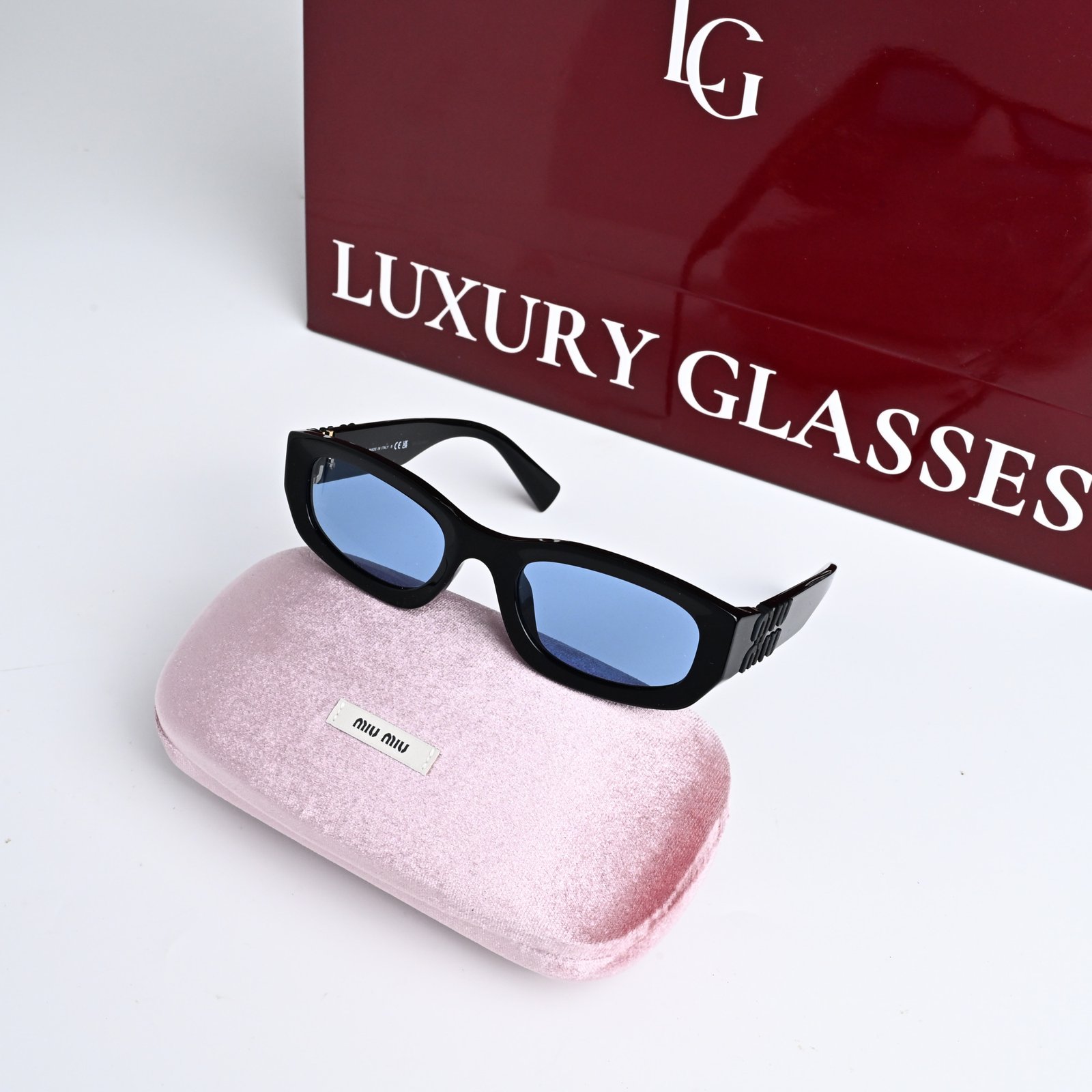 MIU MIU MU B04S 16K30U BLACK LIGHT BLUE