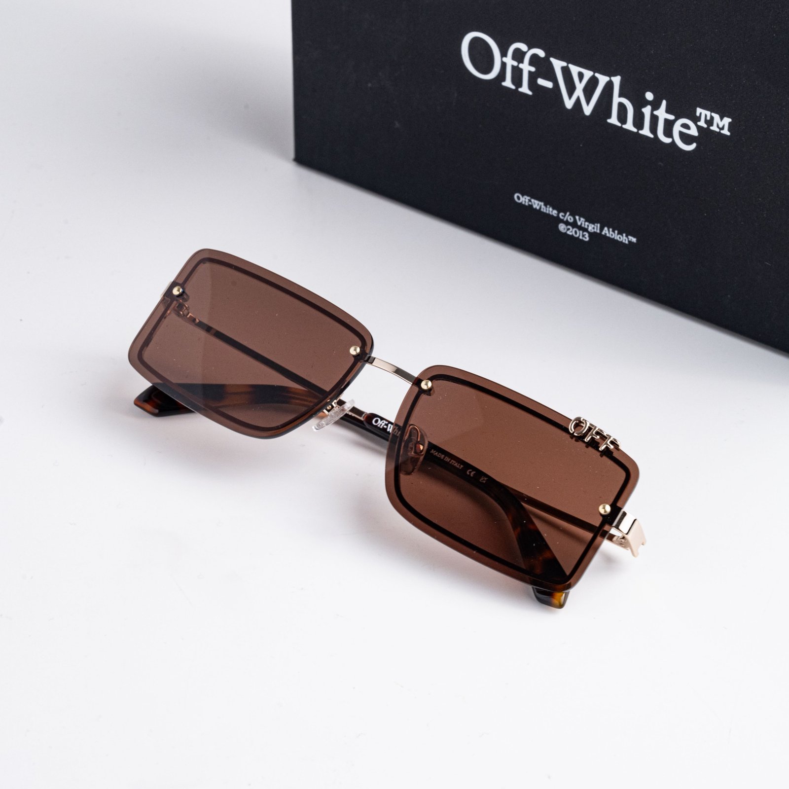 OFF WHITE TAMPA OERI13NF24MET0017664 GOLD BROWN – 60_14_145 (4)