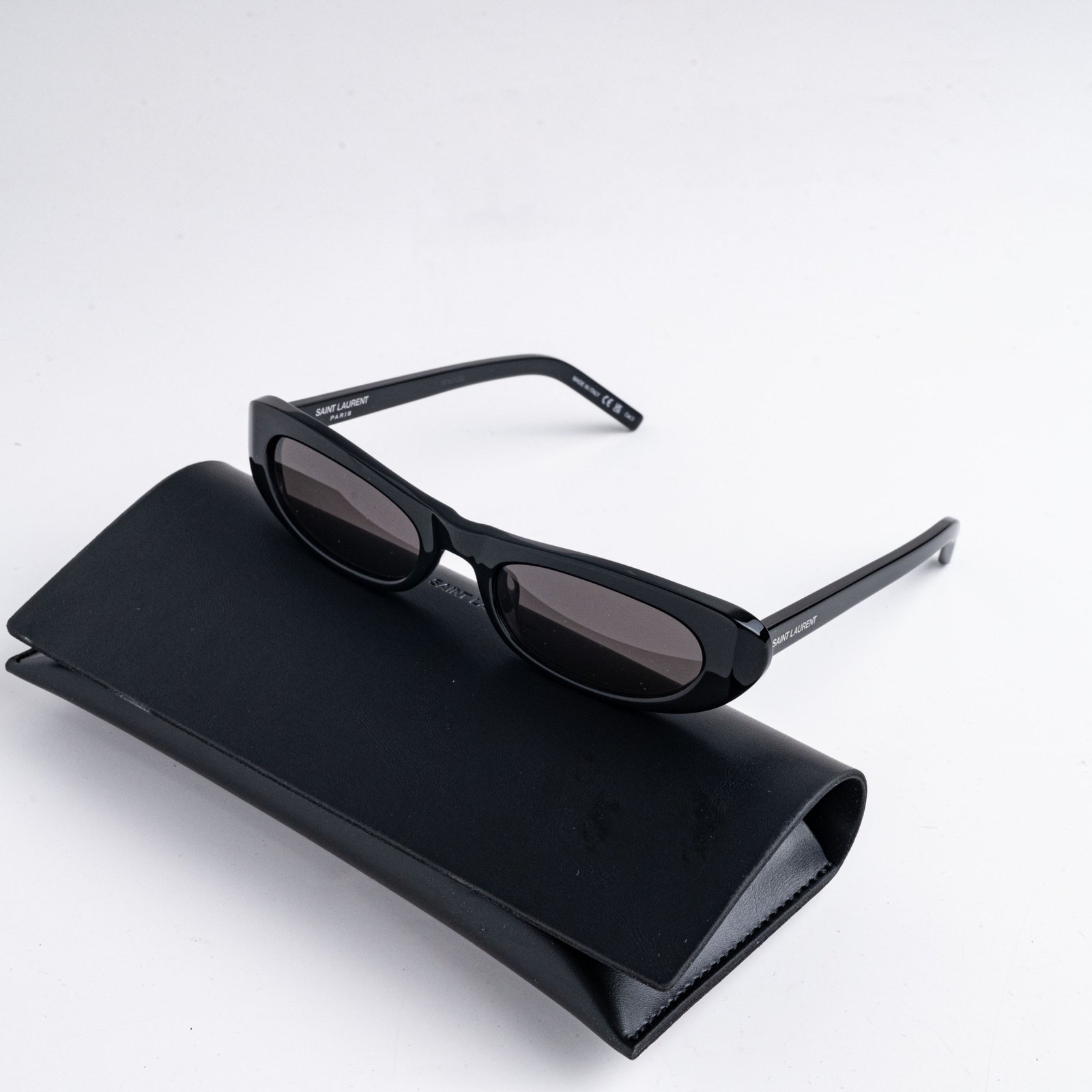 SAINT LAURENT SL 557 SHADE 001 BLACK