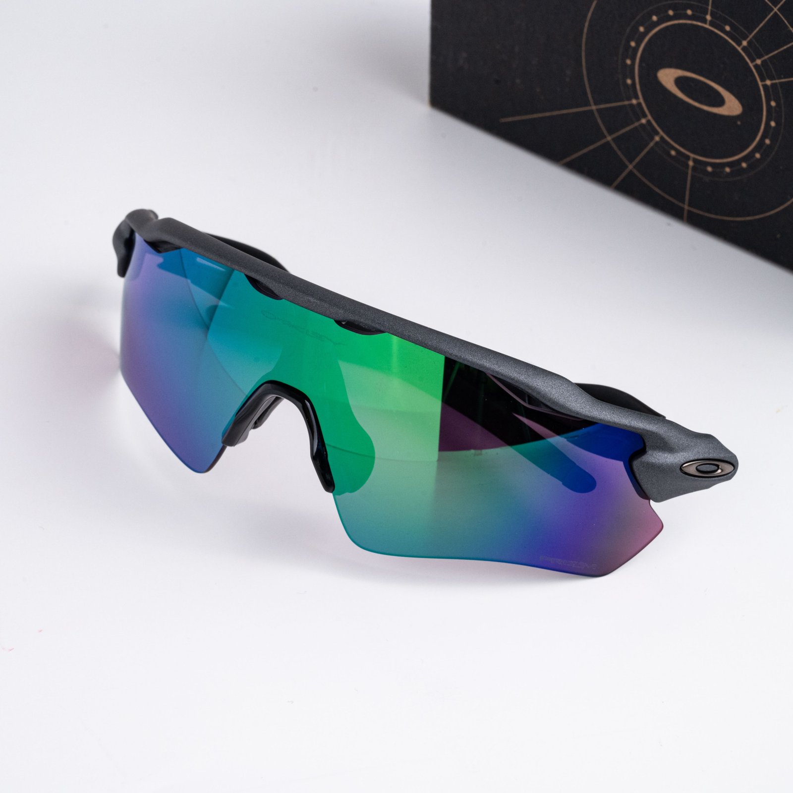 OAKLEY 0OO9208 9208A1 STEEL PRIZM ROAD JADE – 38_138