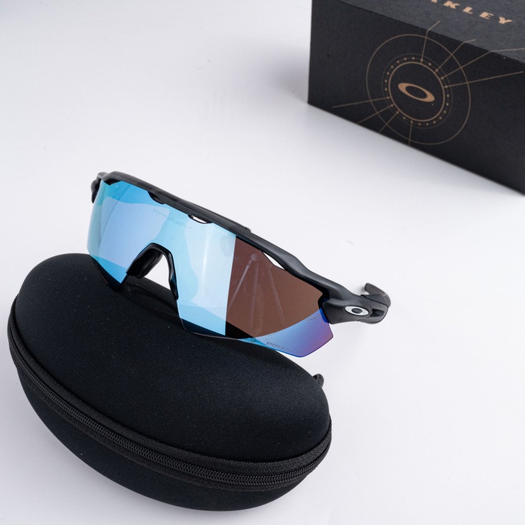 OAKLEY 0OO9208 9208C0 MATTE BLACK CAMO PRIZM DEEP WATER POLARIZED – 38_138
