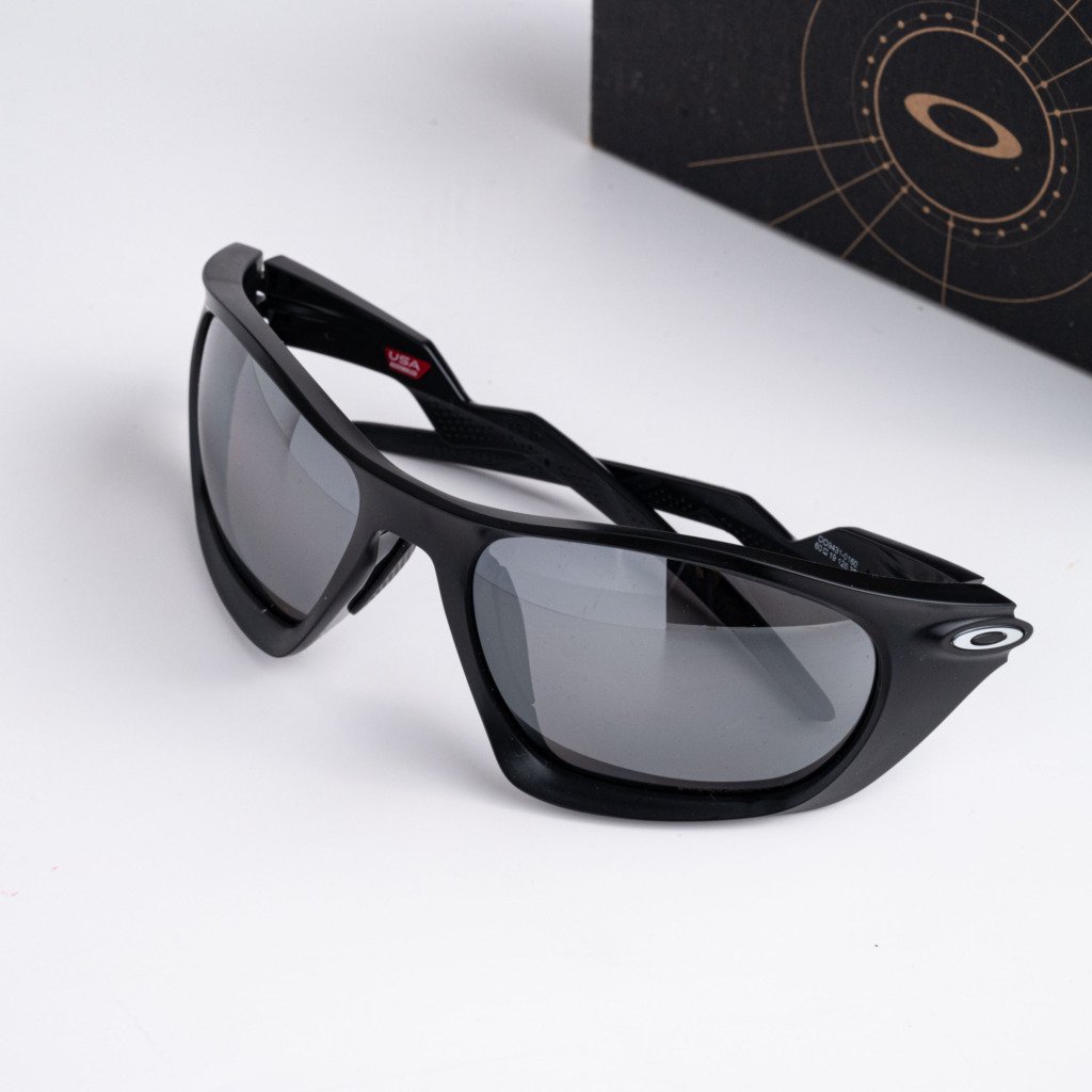 OAKLEY 0OO9431 943101 MATTE BLACK PRIZM BLACK POLARIZED – 60_19_126(1)