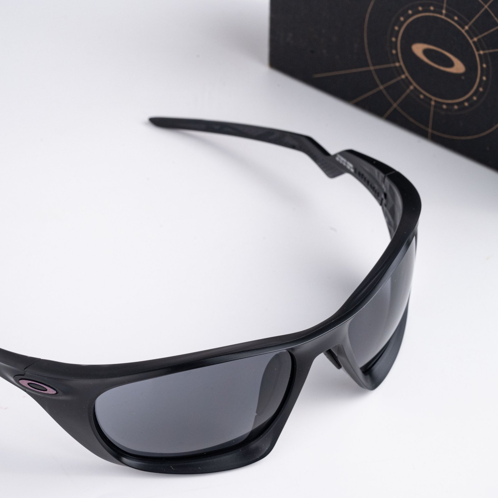 OAKLEY 0OO9431 943102 MATTE BLACK INK PRIZM GREY – 60_19_126(2)