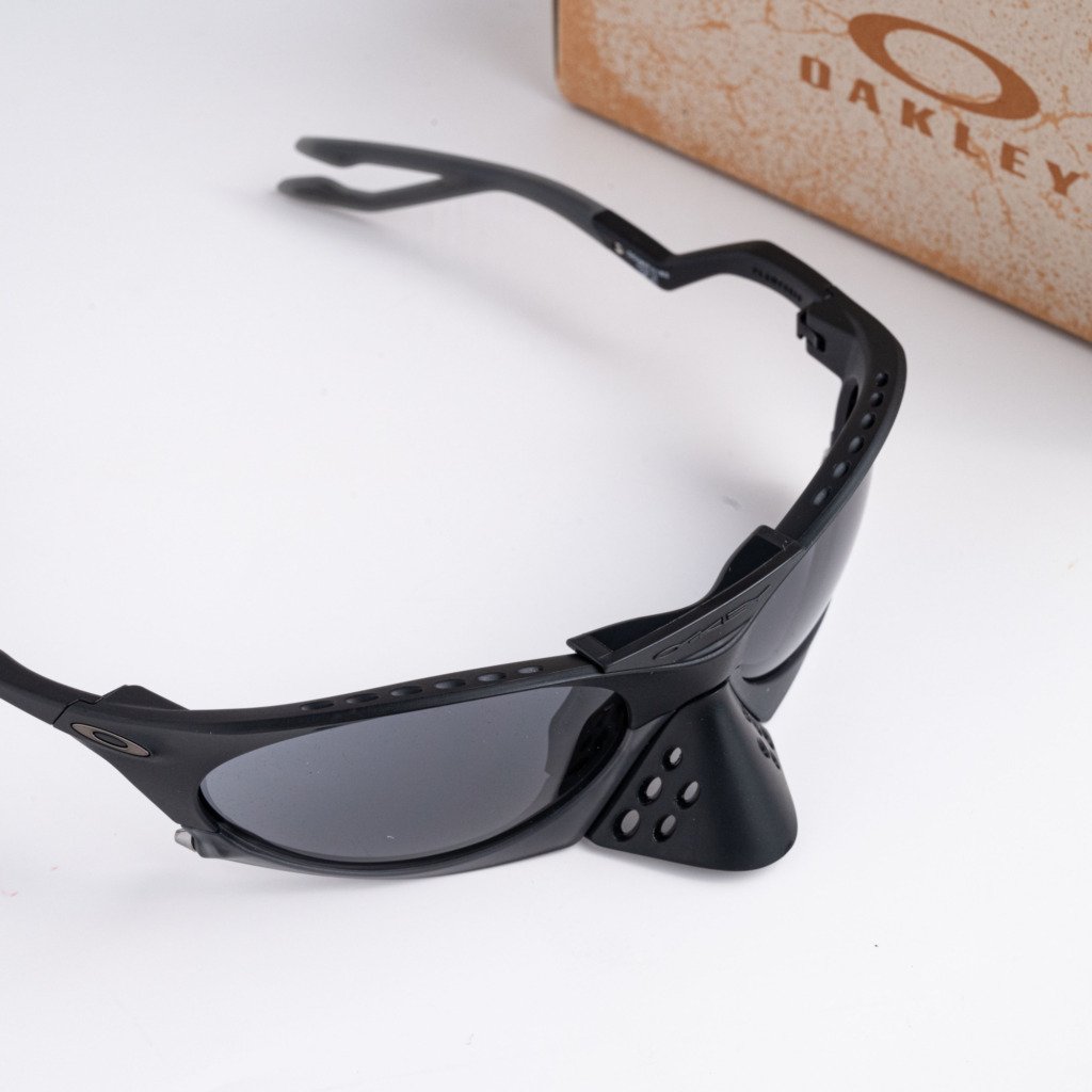 OAKLEY 0OO9437 943701 MATTE BLACK PRIZM GREY – 63_19_126(4)