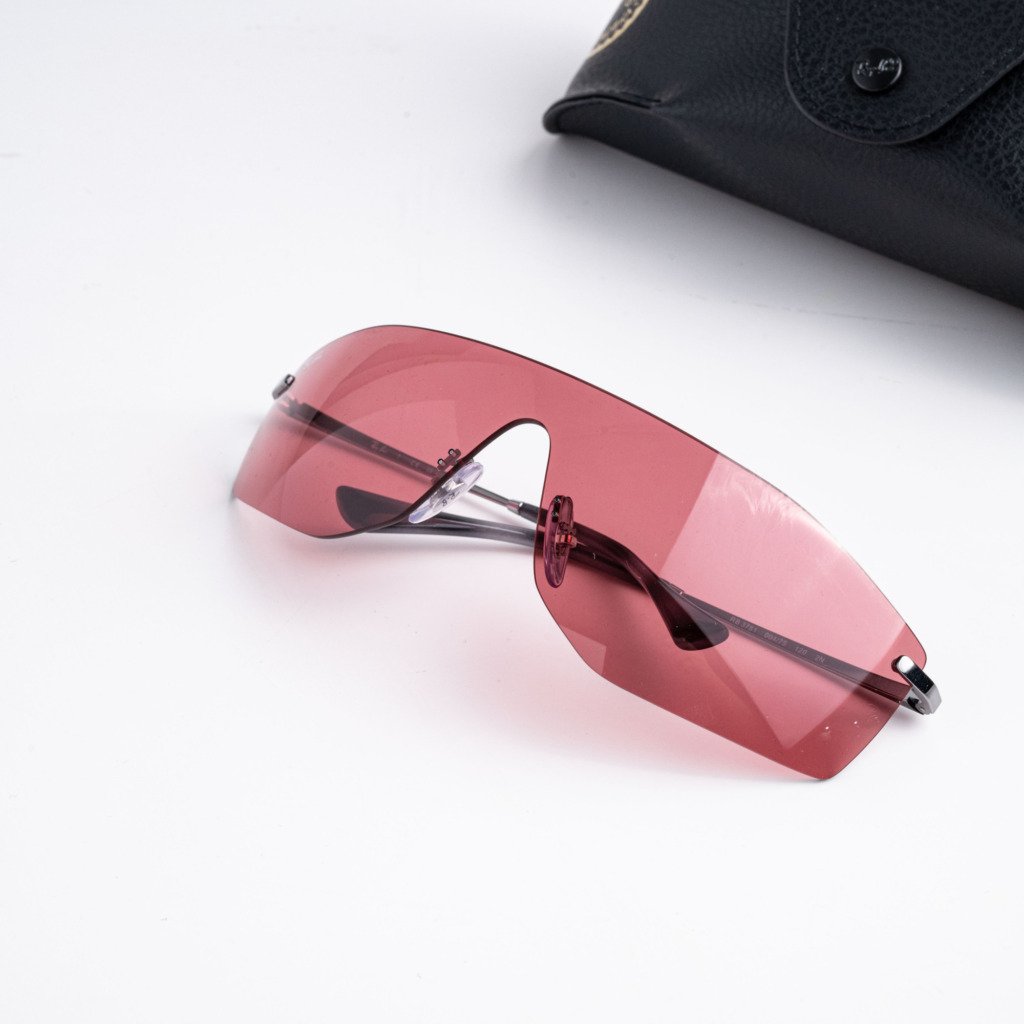 RAYBAN x JENNIE 0RB3781 004_75 GUNMETAL RED – 41_141_120(1)