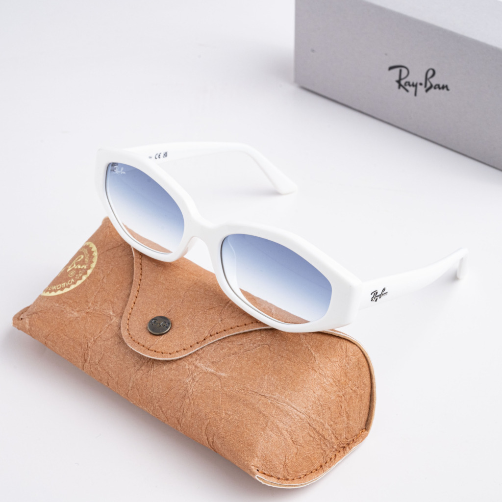 RAYBAN x JENNIE 0RB4473D 677219 WHITE CLEAR GRADIENT LIGHT BLUE – 56_18_145(1)