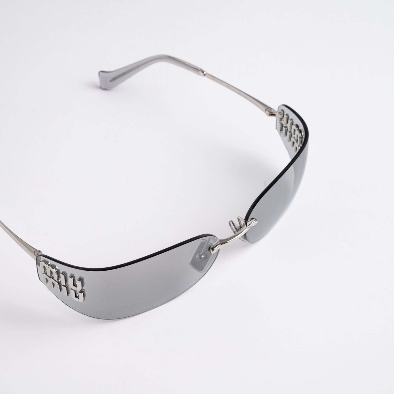 MIU MIU 0MU A51S 1BC10Y SILVER GRAY MIRROR SILVER GRADIENT – 75_14_110