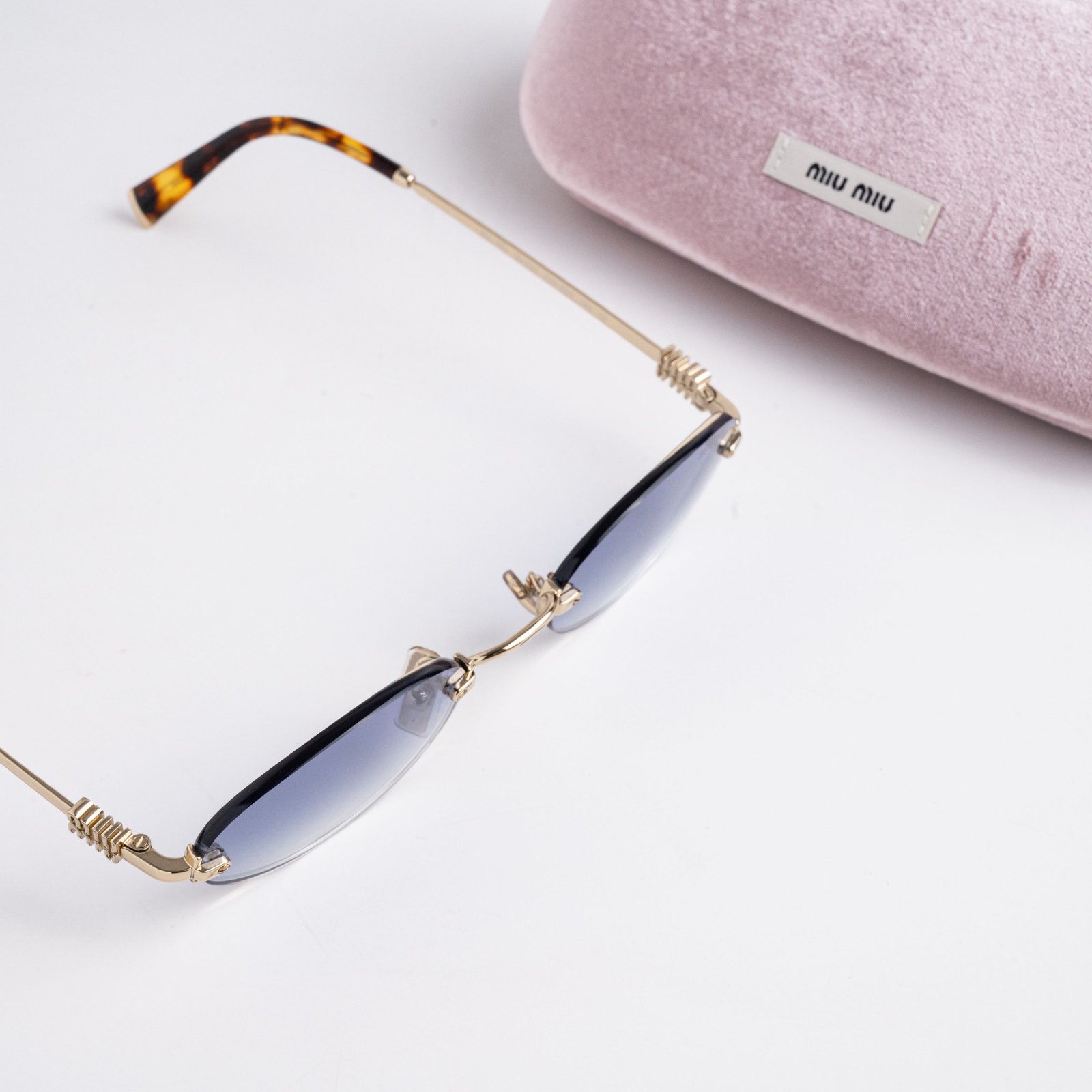 MIU MIU 0MU A54S ZVN80O PALE GOLD LIGHT BLUE – 51_20_140(2)
