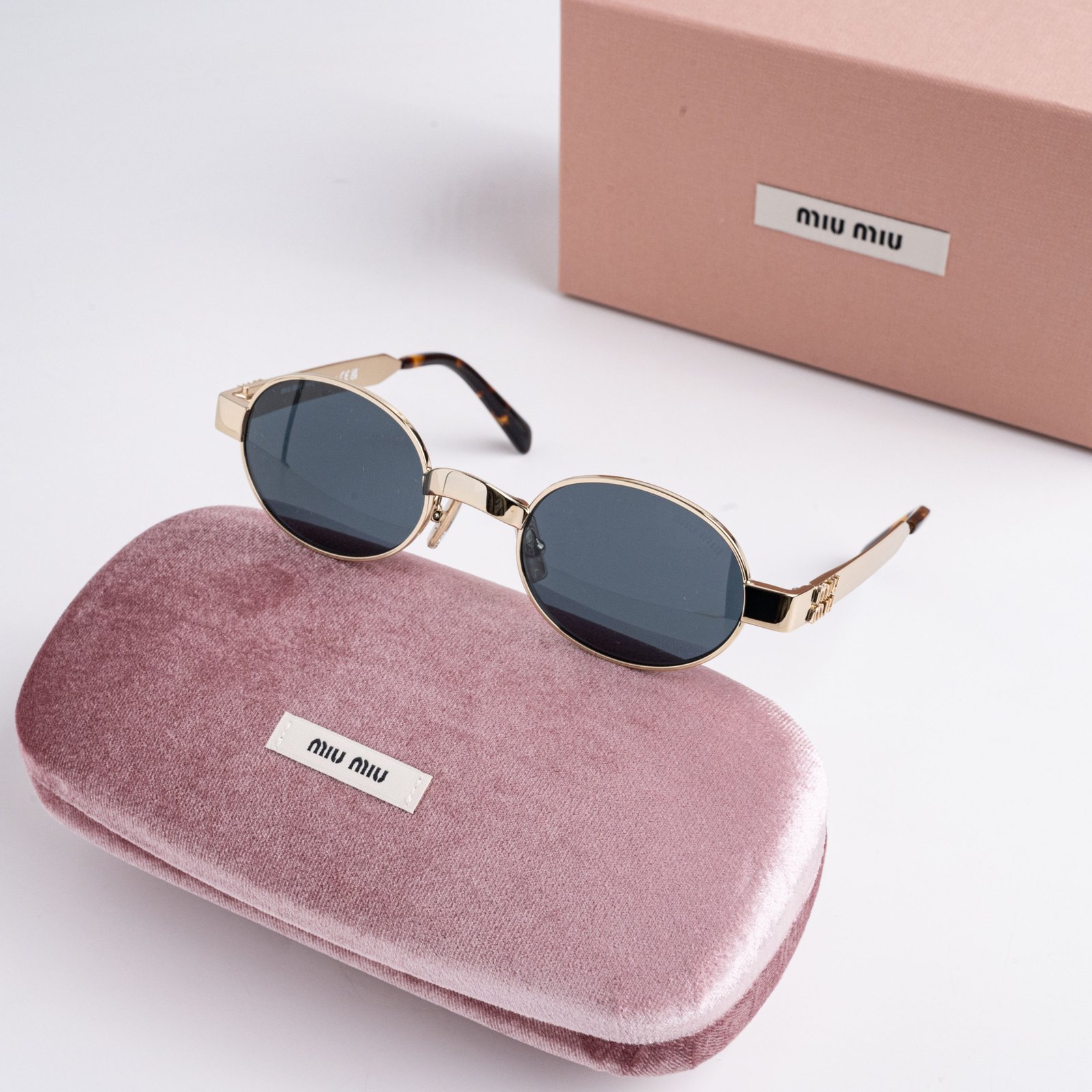 MIU MIU 0MU B51S ZVN70B PALE GOLD DARK GREY – 47_21_135(4)