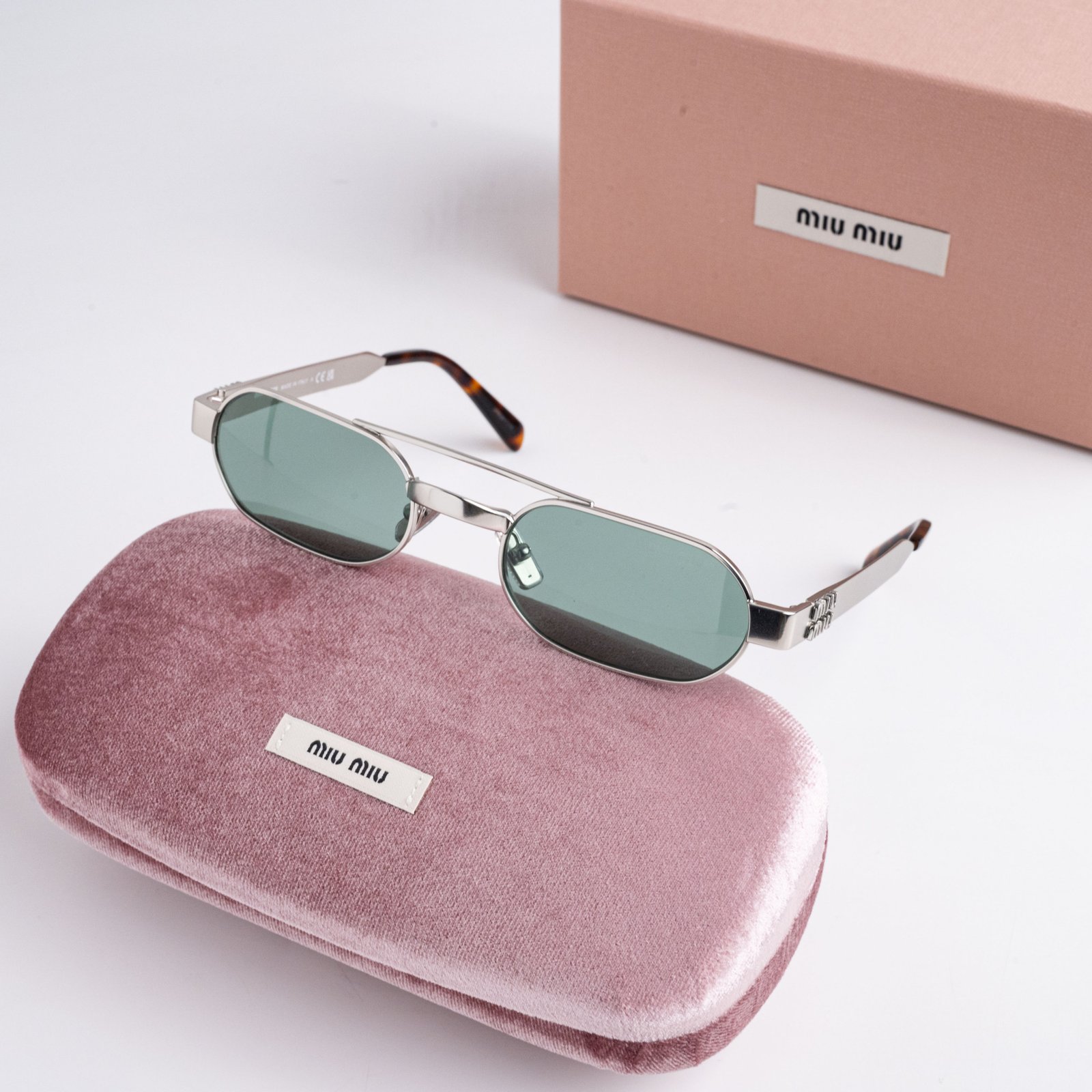 MIU MIU 0MU B52S 21M40Y ANCIENT SILVER GREEN – 52_21_135(2)