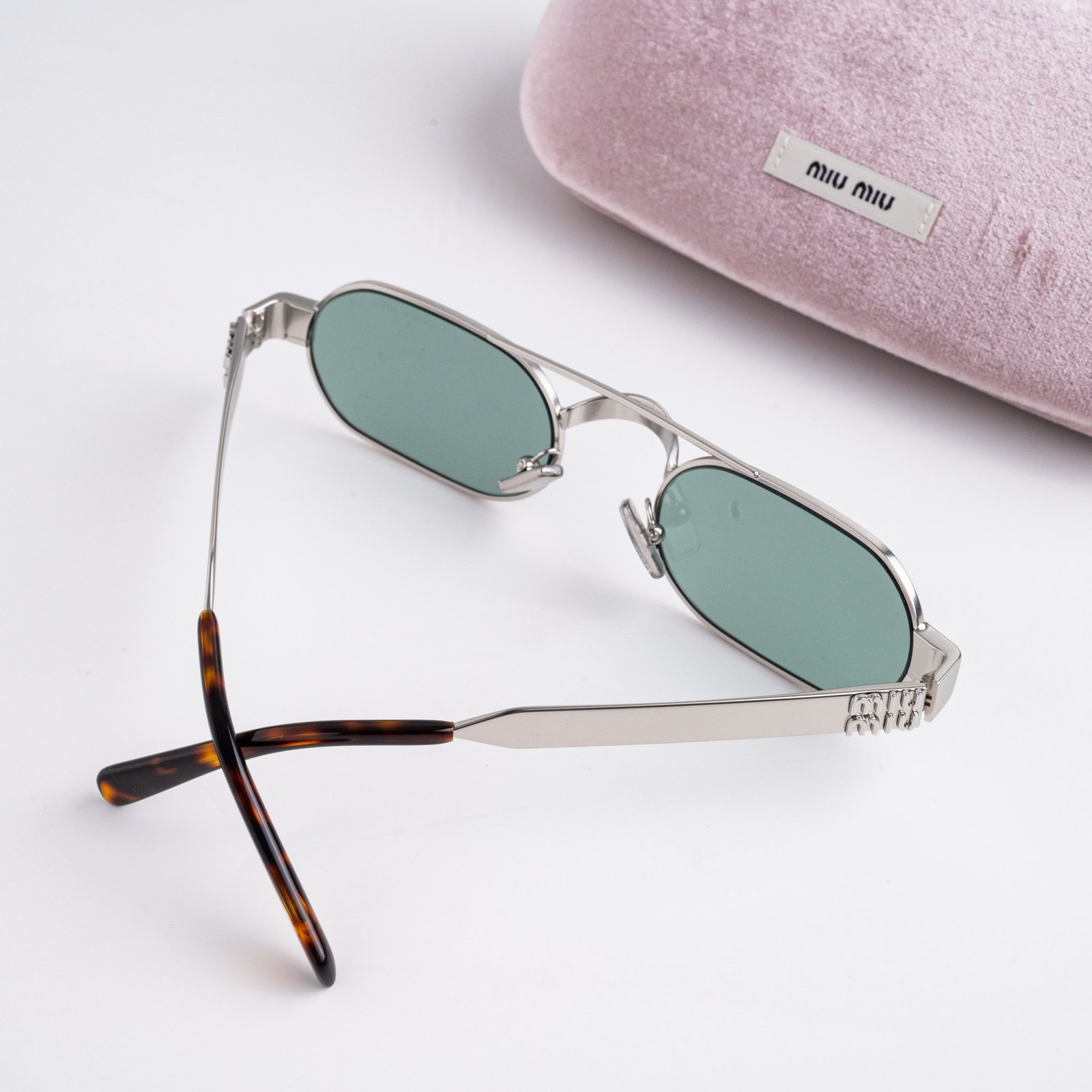 MIU MIU 0MU B52S 21M40Y ANCIENT SILVER GREEN – 52_21_135(3)