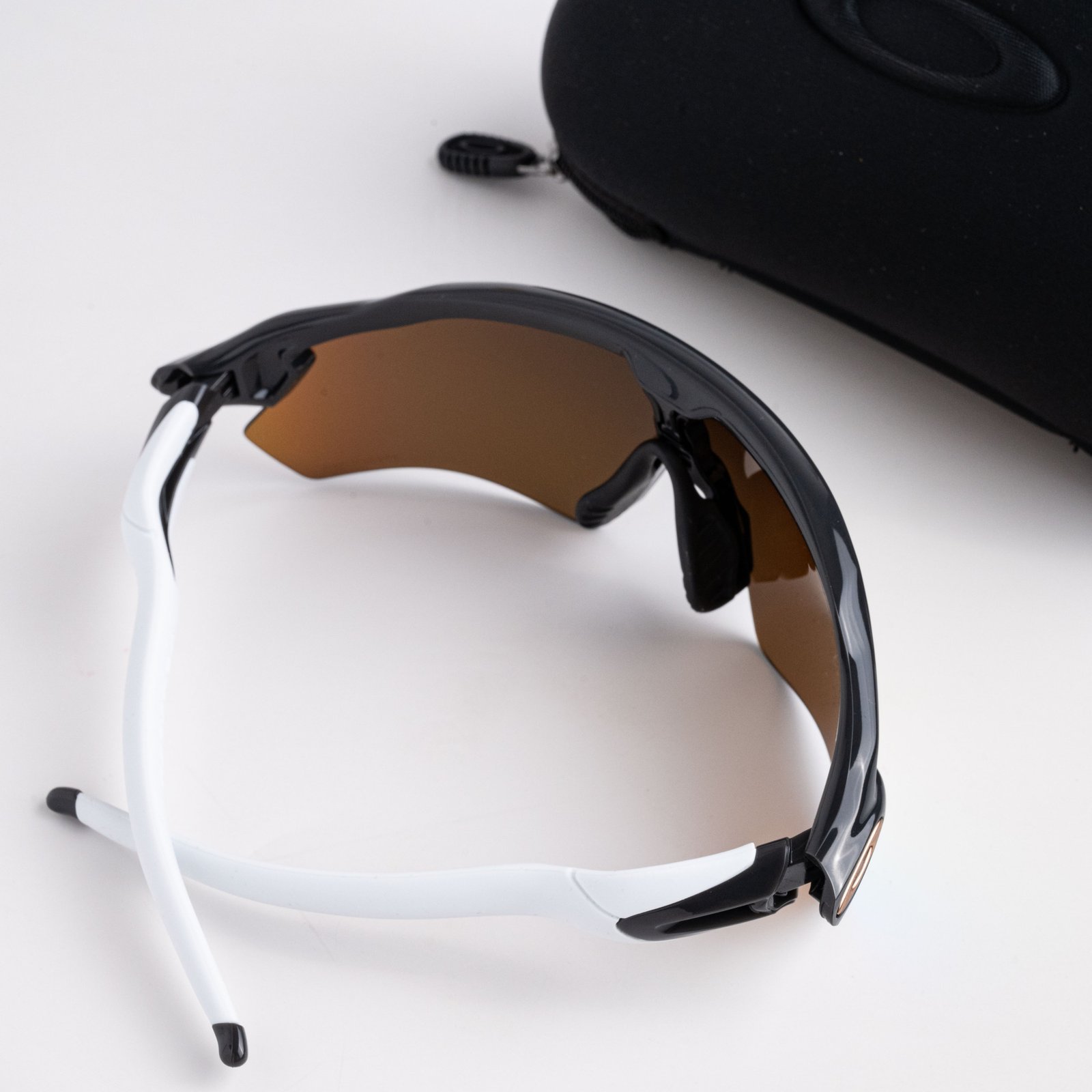 OAKLEY 0OO9208 9208C7 CARBON PRIZM ROSE GOLD – 38_138(2)