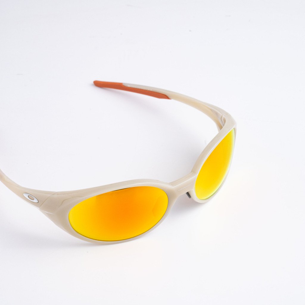 OAKLEY 0OO9438 943834 SANSTORM PRIZM RUBY POLARIZE – 58_19_137(1)