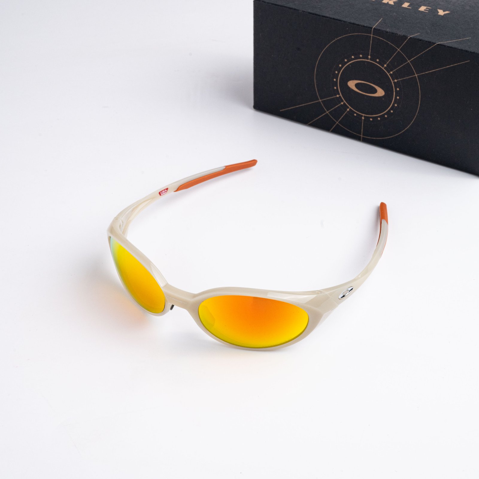 OAKLEY 0OO9438 943834 SANSTORM PRIZM RUBY POLARIZE – 58_19_137(4)