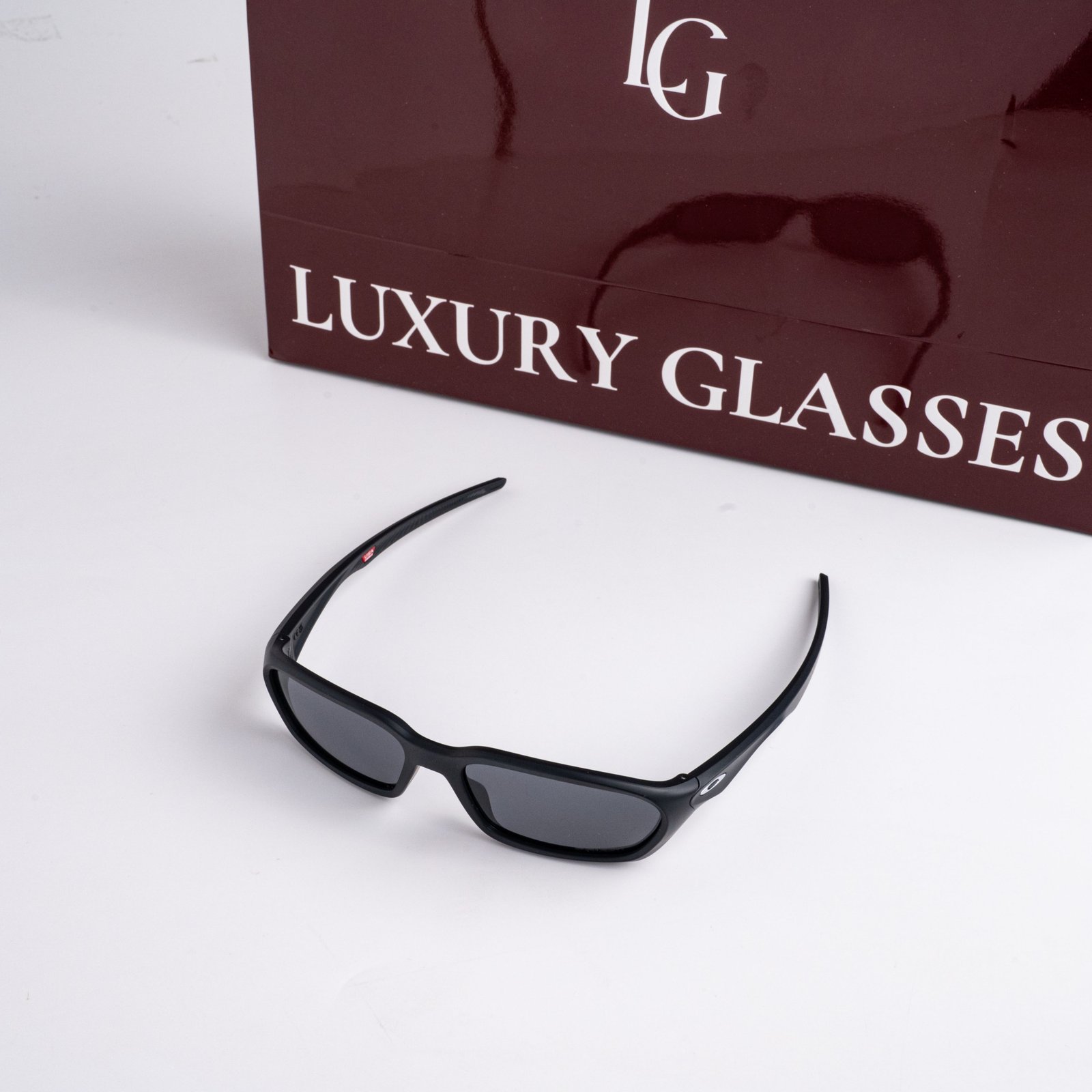 OAKLEY 0OO9530 953001 MATTE BLACK PRIZM GREY