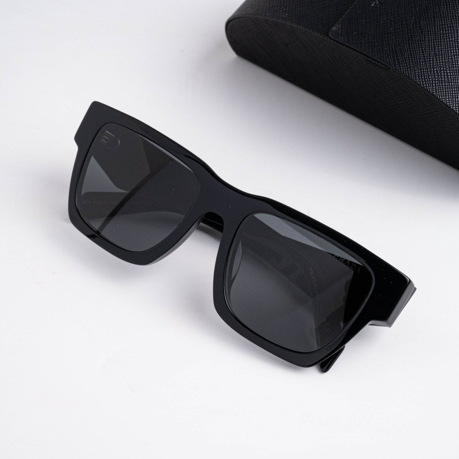 PRADA 0PR A06SF 16K08Z BLACK DARK GREY – 54_19_145(2)